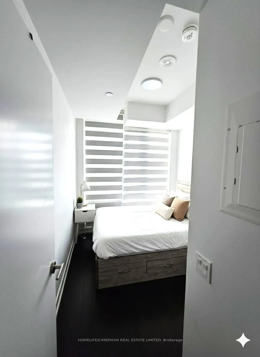 215 Veterans Drive, #1001