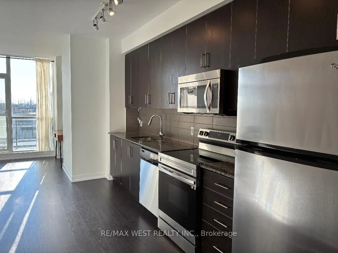 8 Fieldway Road, #608