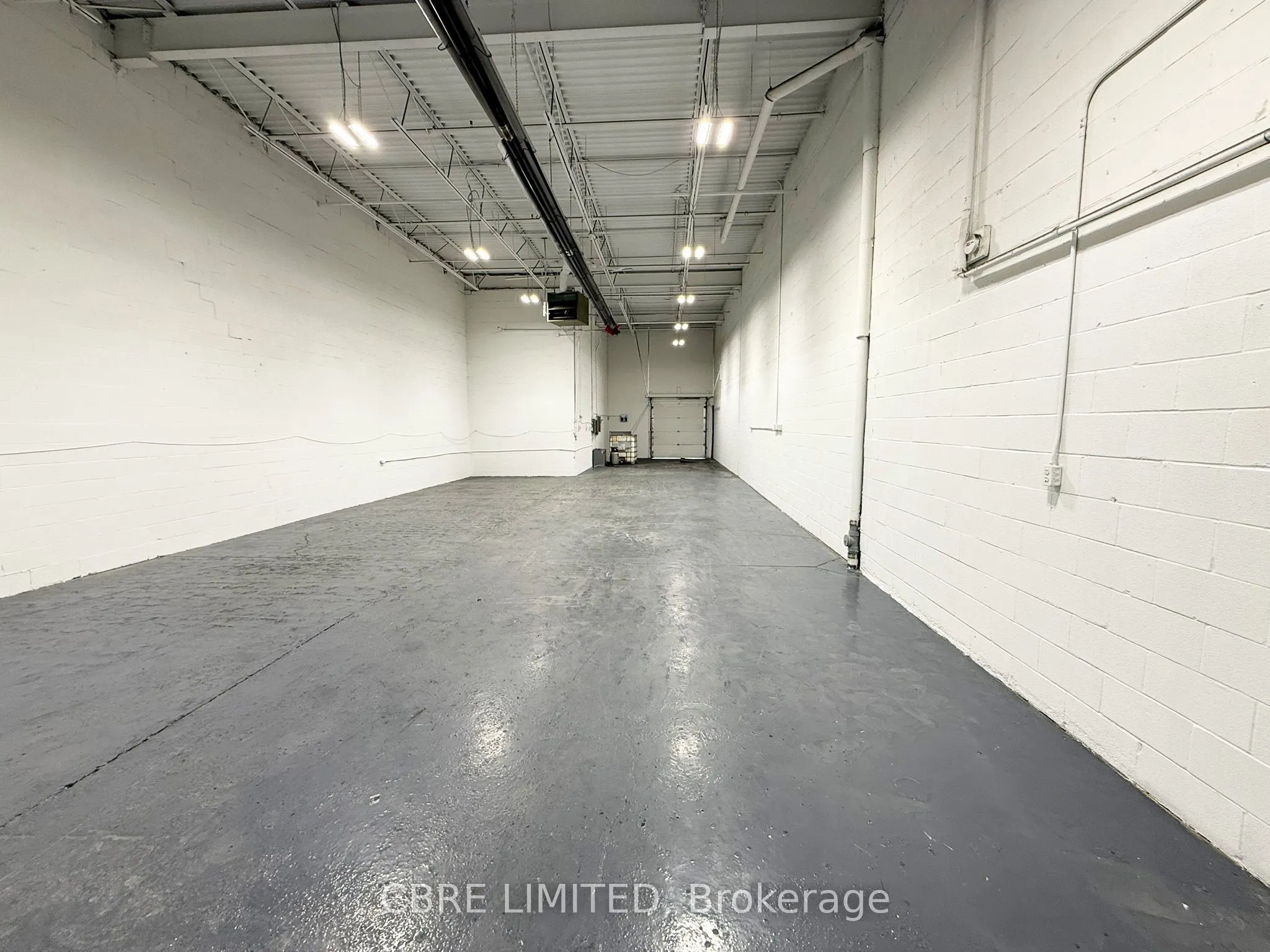 975 Mid-Way Boulevard, #8