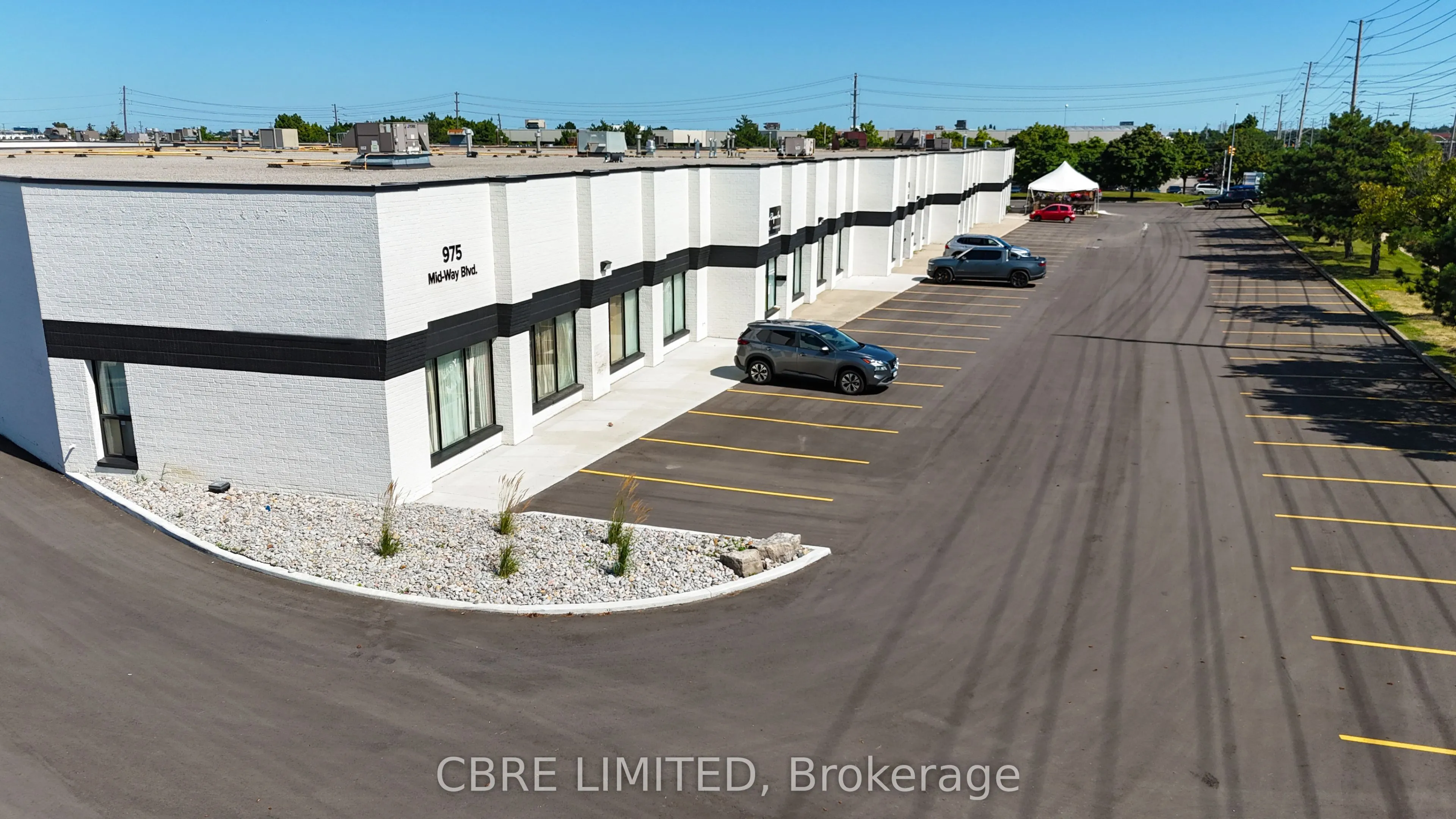 975 Mid-Way Boulevard, #8