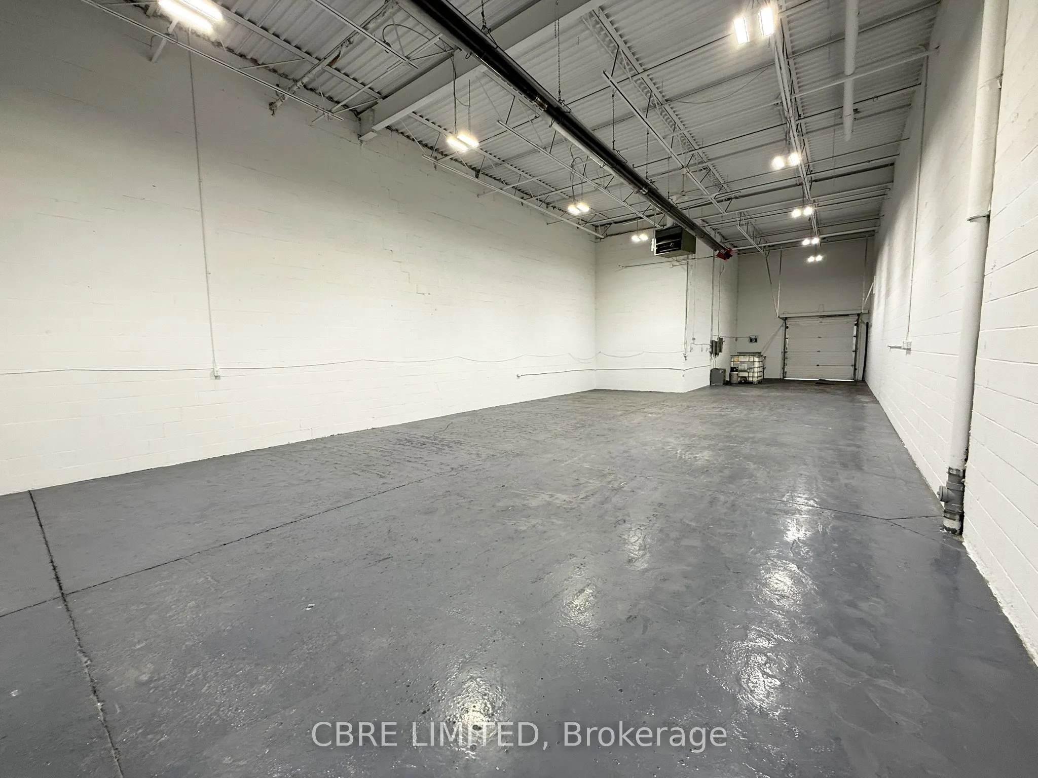 975 Mid-Way Boulevard, #8