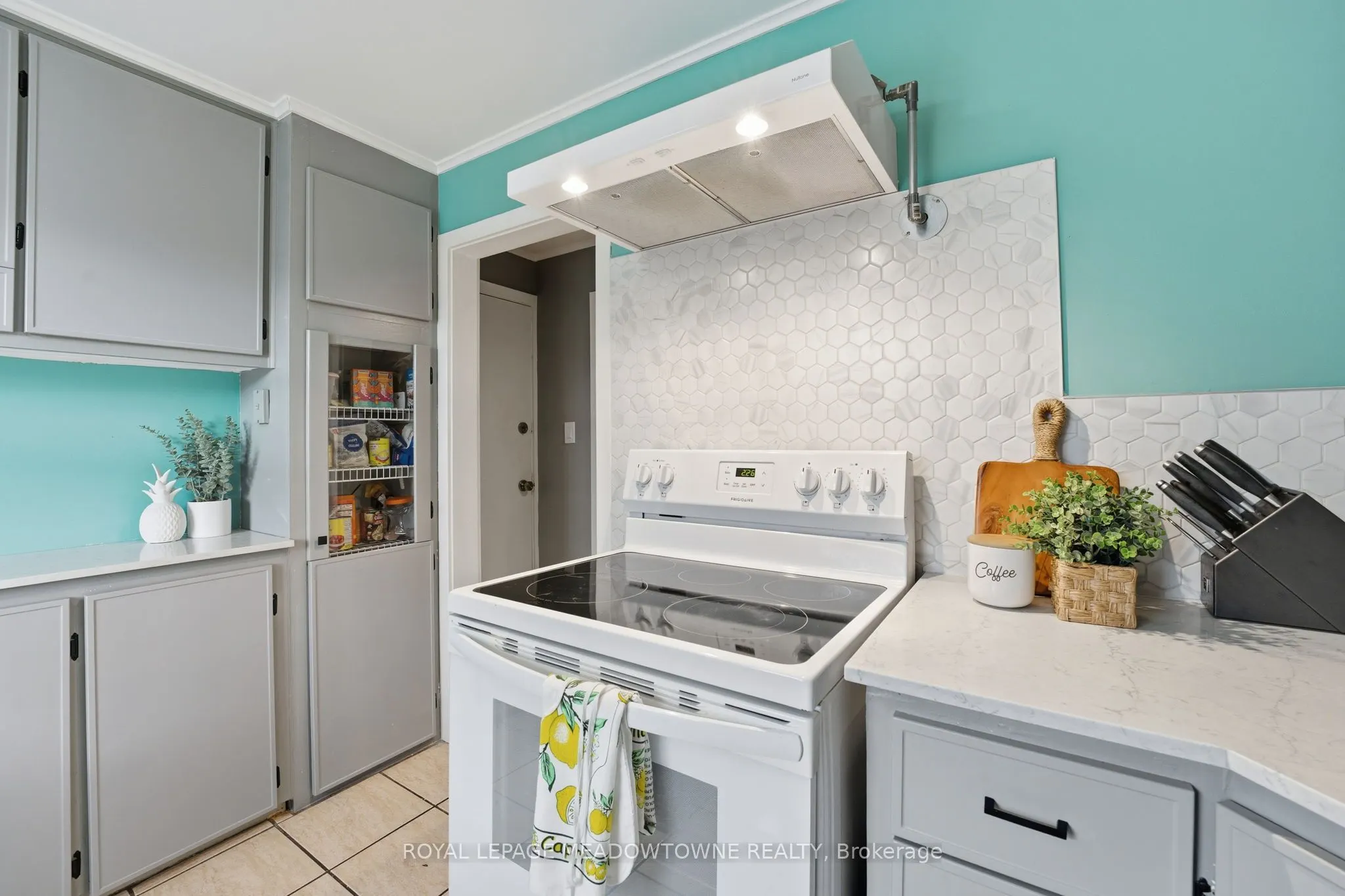 1351 Lakeshore Road, #15