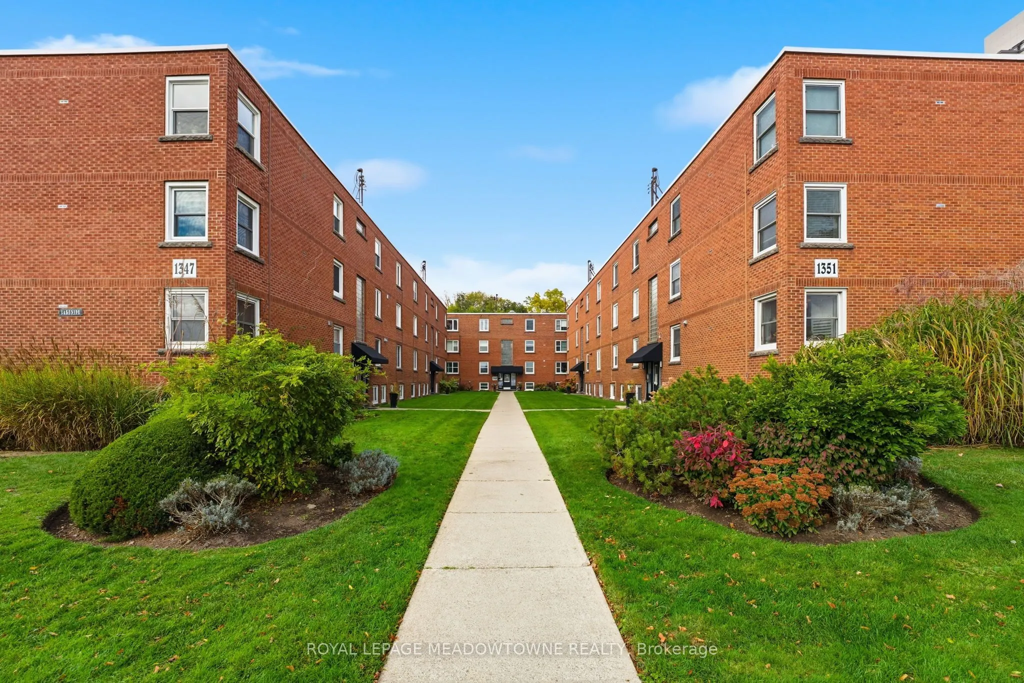 1351 Lakeshore Road, #15