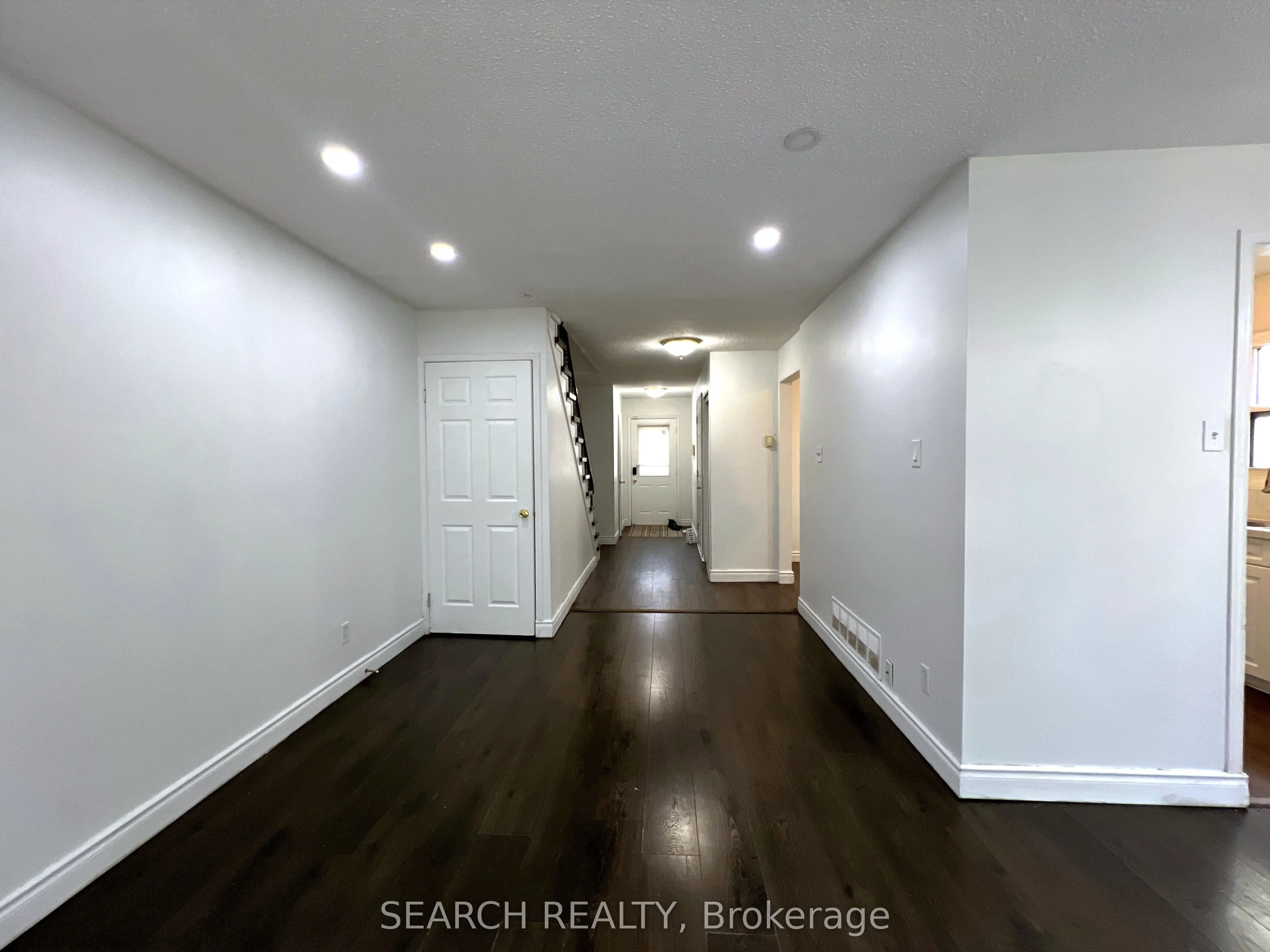 93 Martindale Crescent