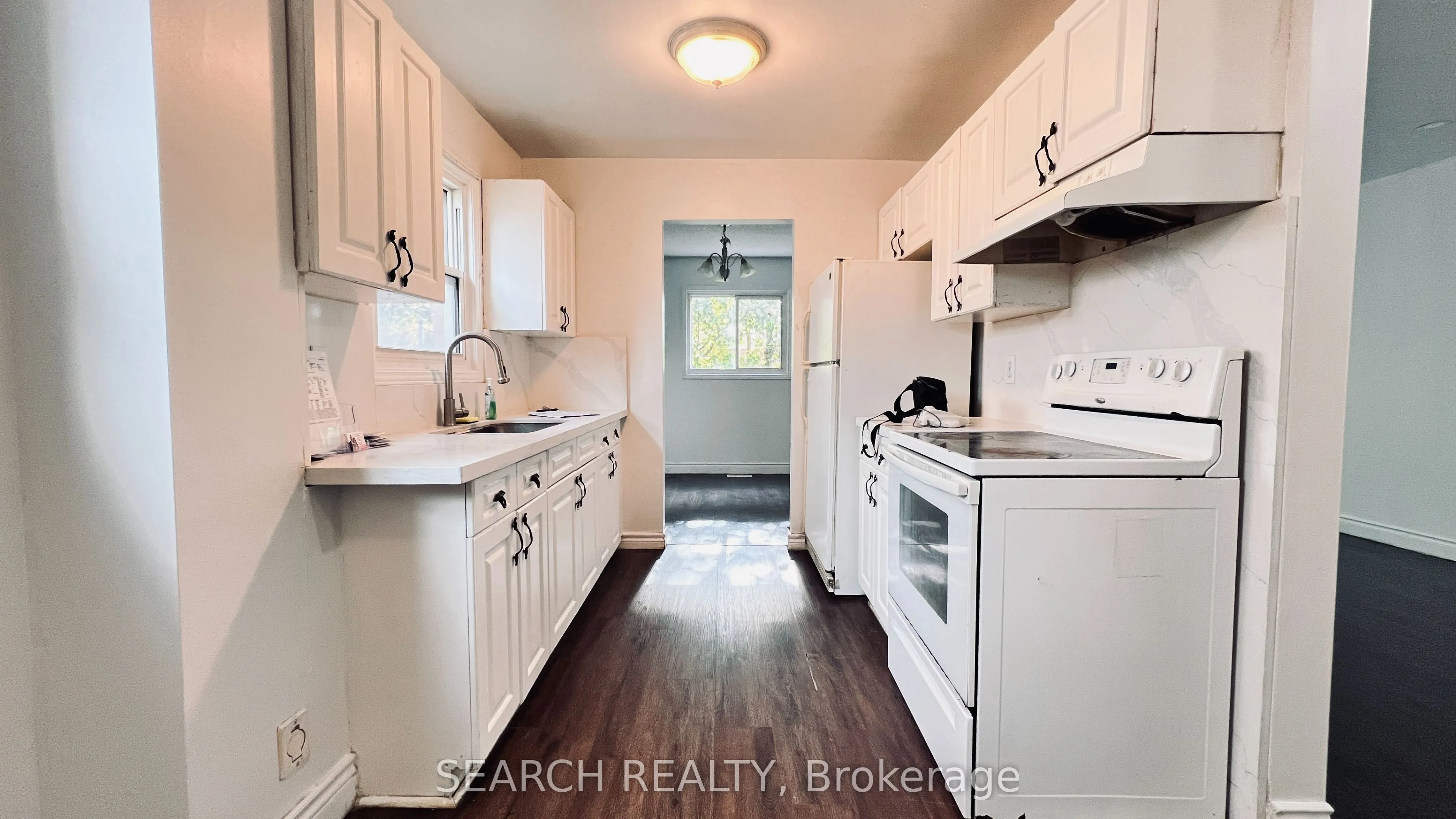 93 Martindale Crescent