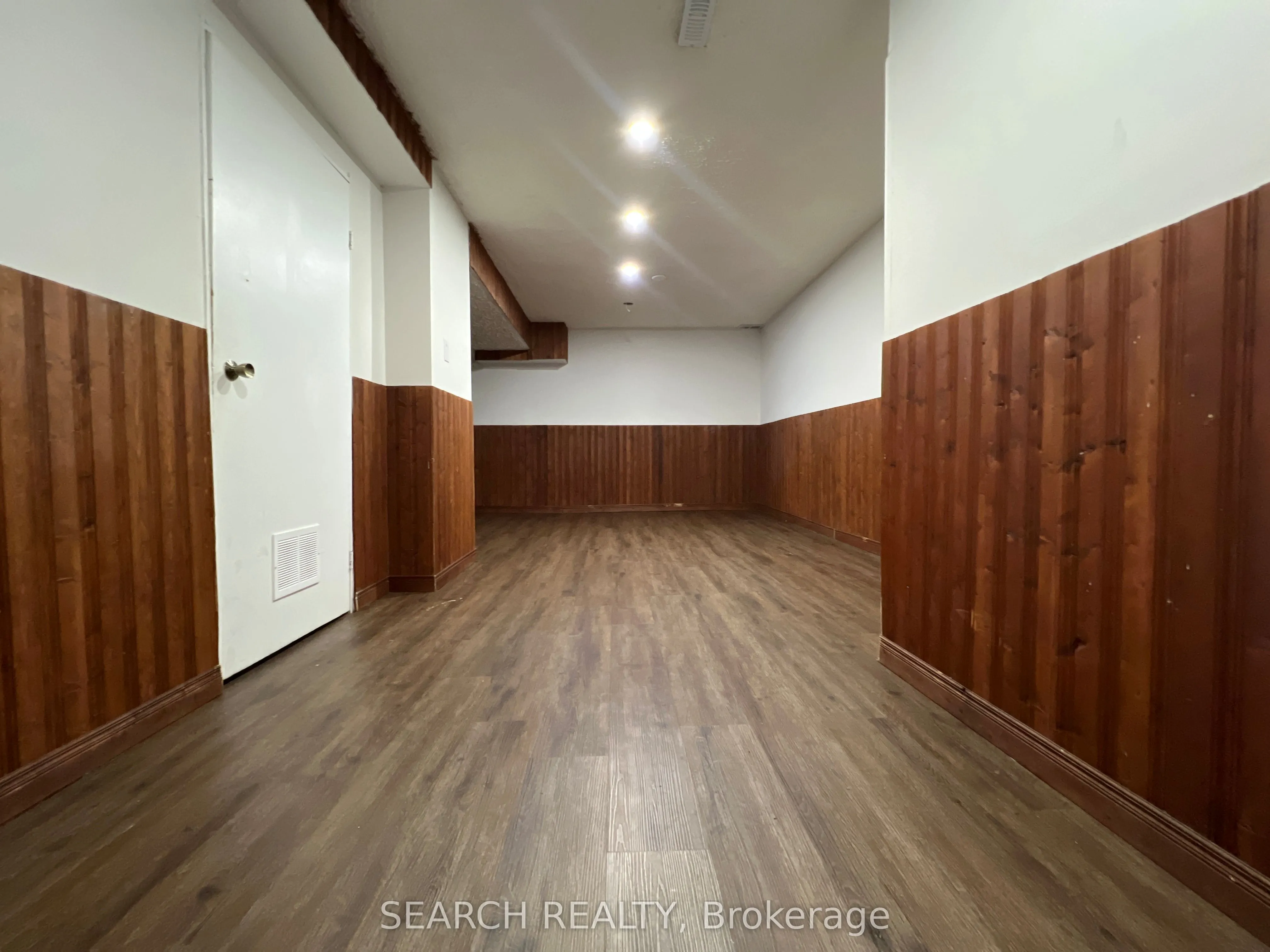 93 Martindale Crescent