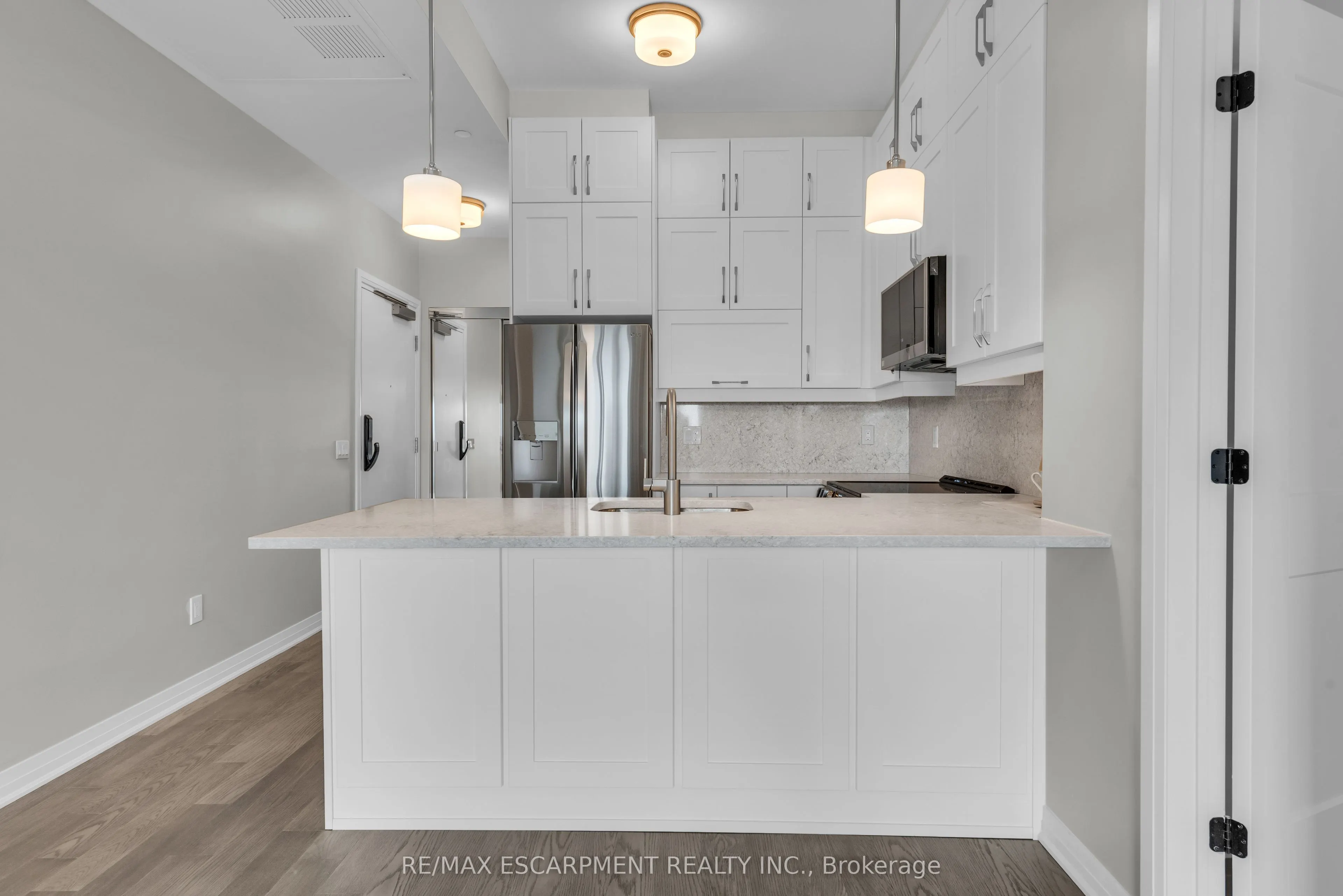 470 Gordon Krantz Avenue, #601