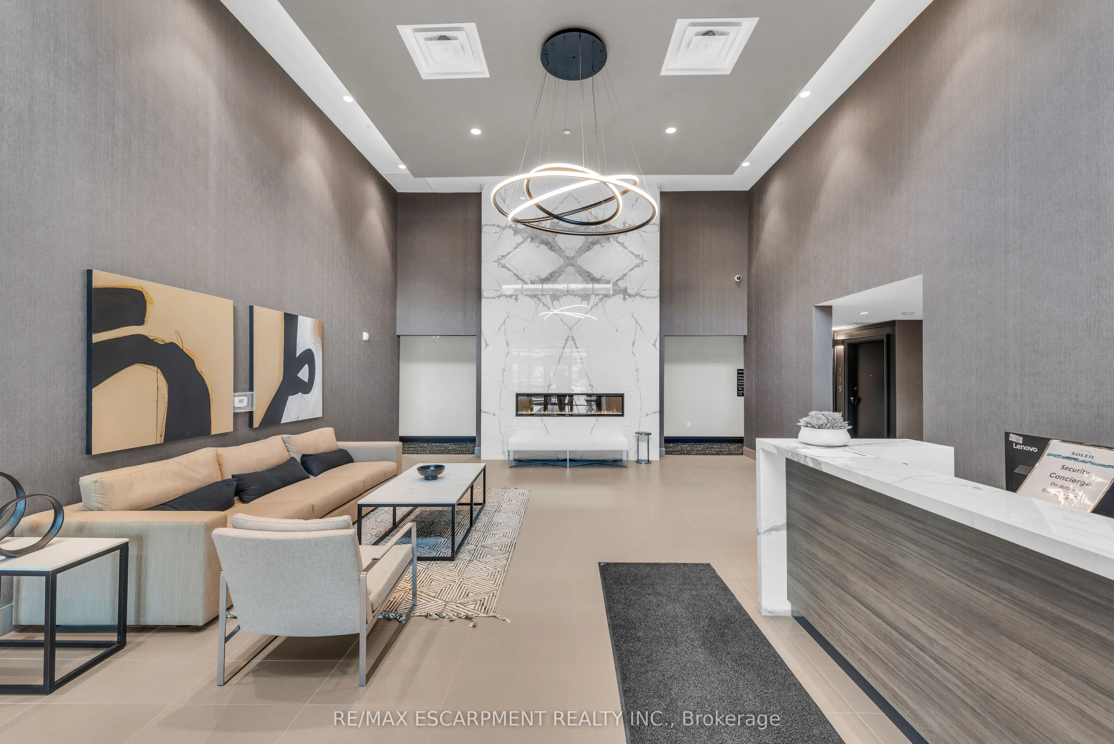 470 Gordon Krantz Avenue, #601