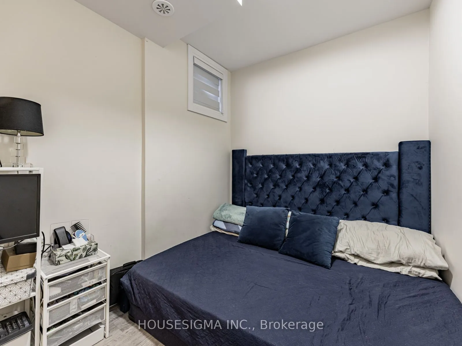 713 Lawrence Avenue W, #5