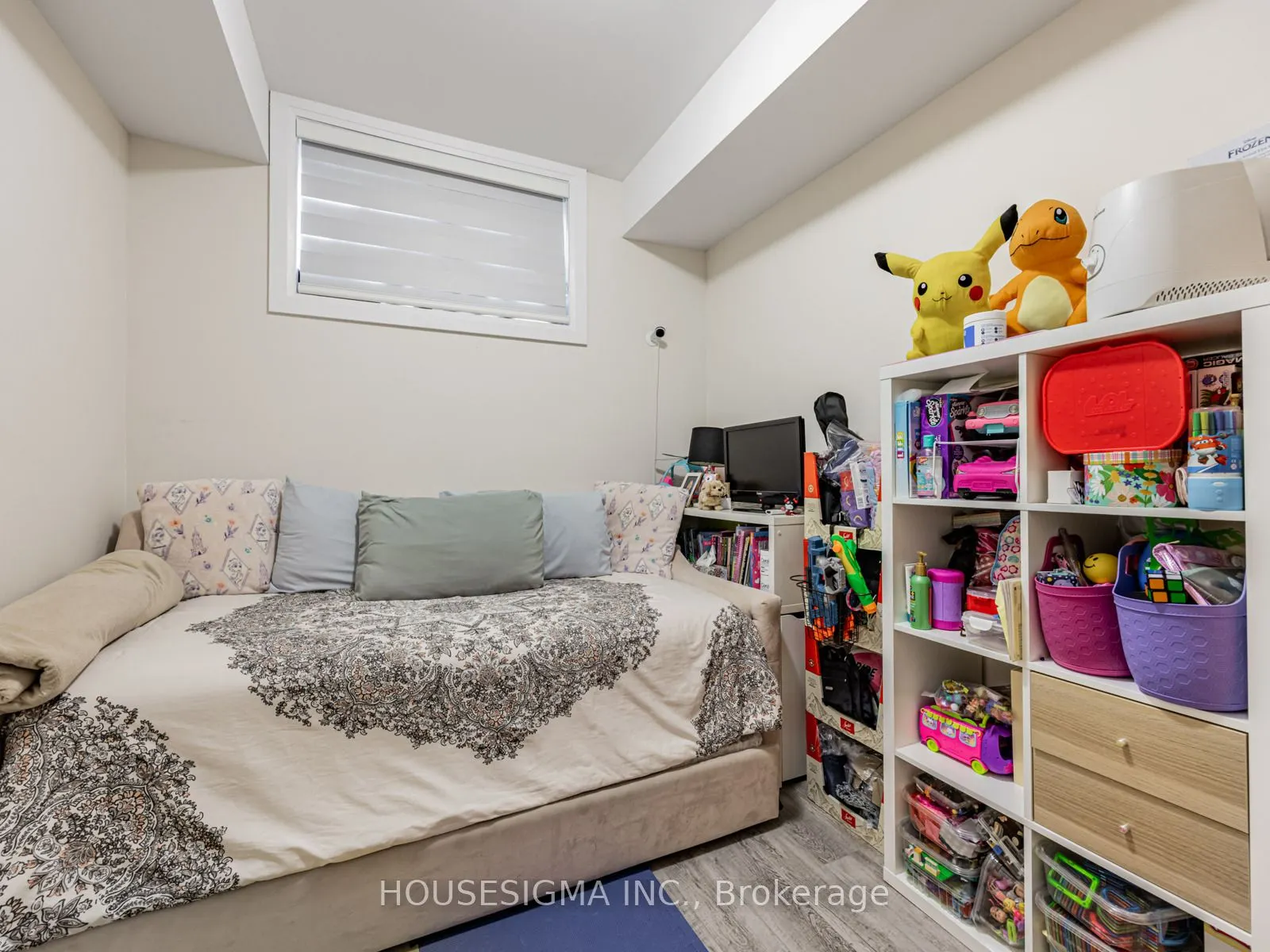 713 Lawrence Avenue W, #5