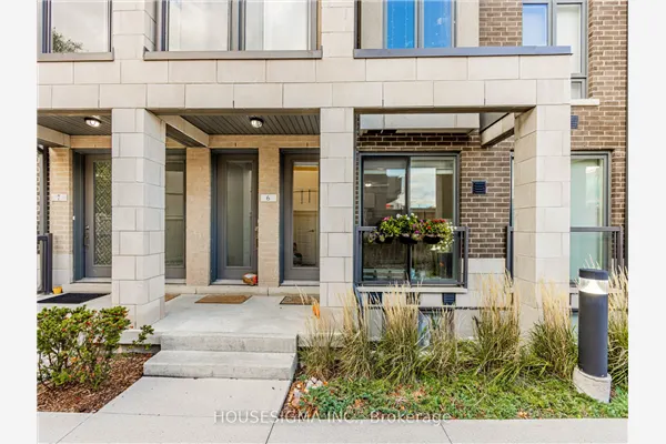 713 Lawrence Avenue W, #5