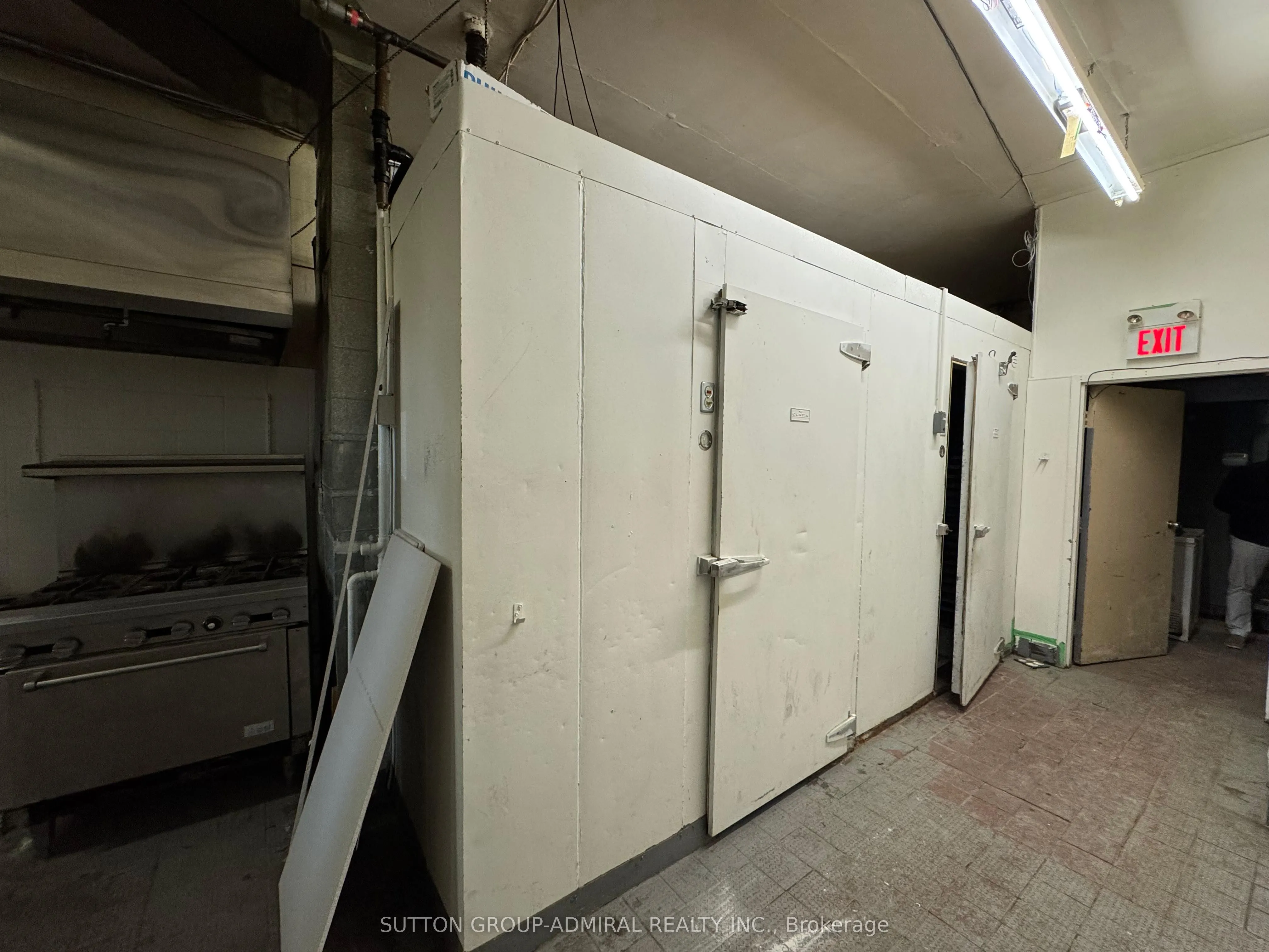 1606 Eglinton Avenue W