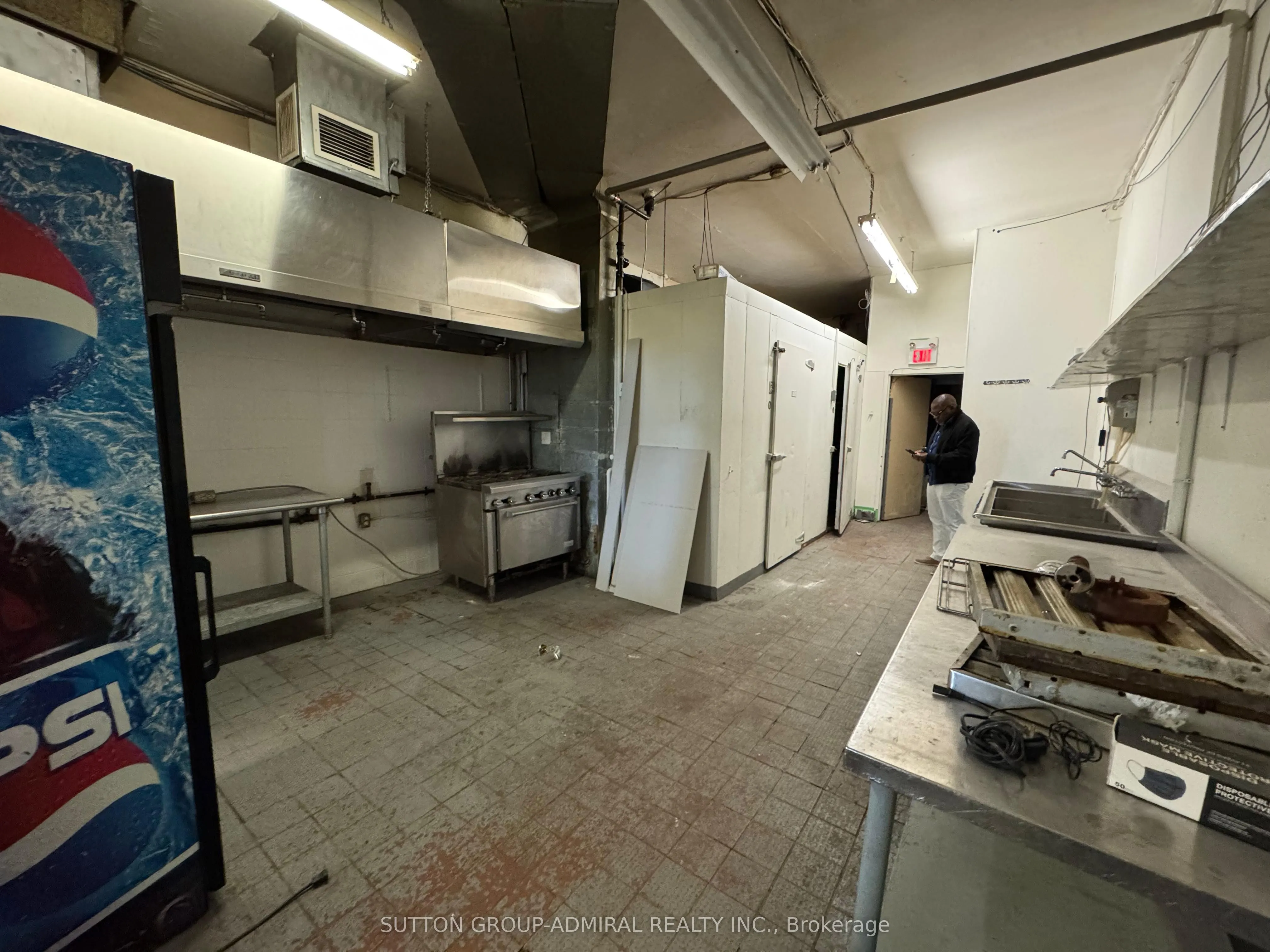 1606 Eglinton Avenue W