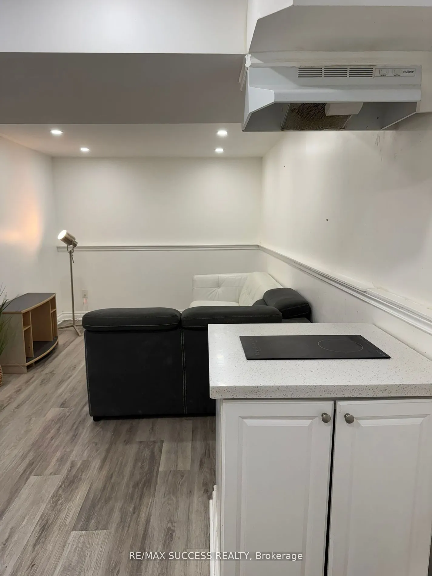 32 Martindale Crescent