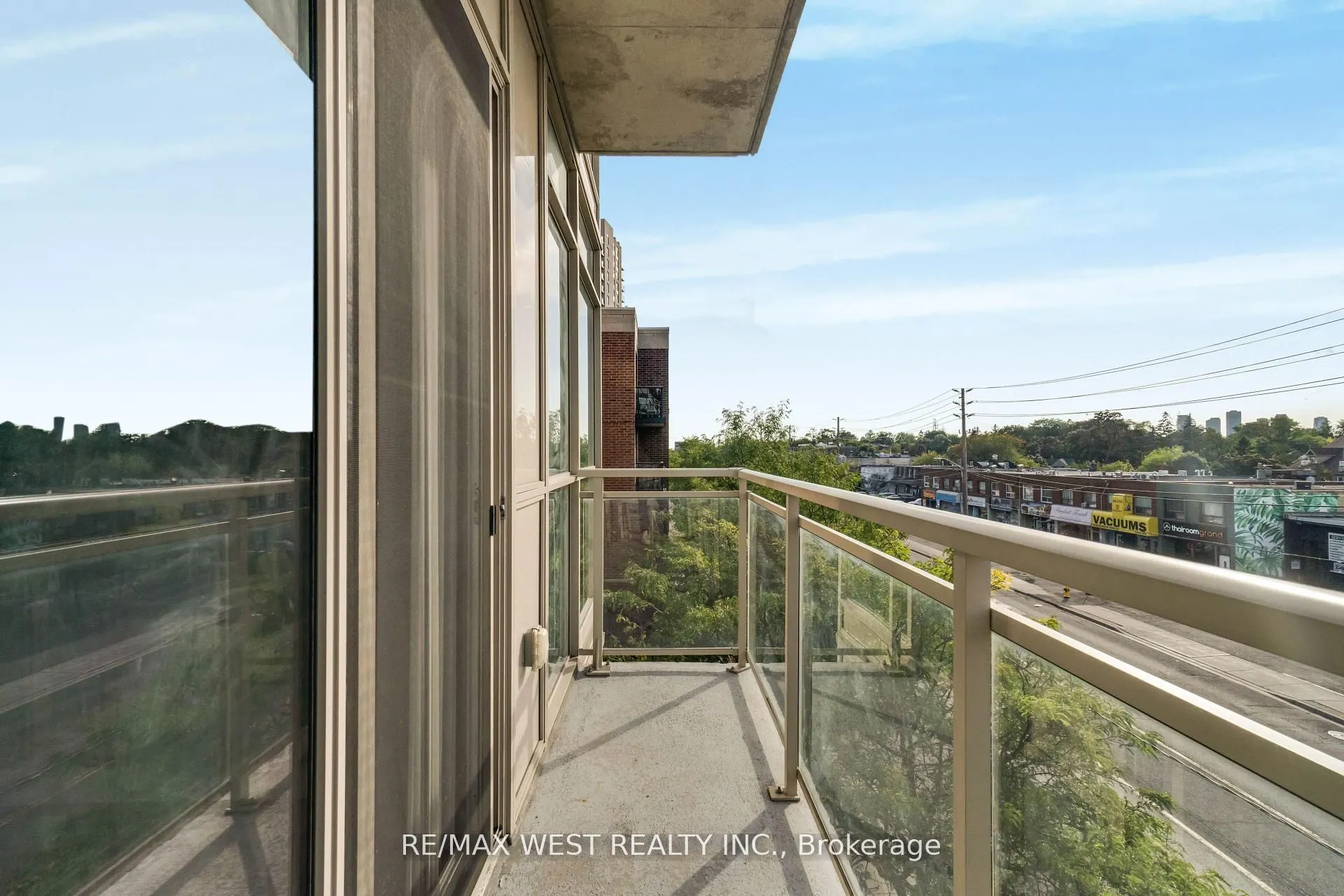 5101 Dundas Street W, #310