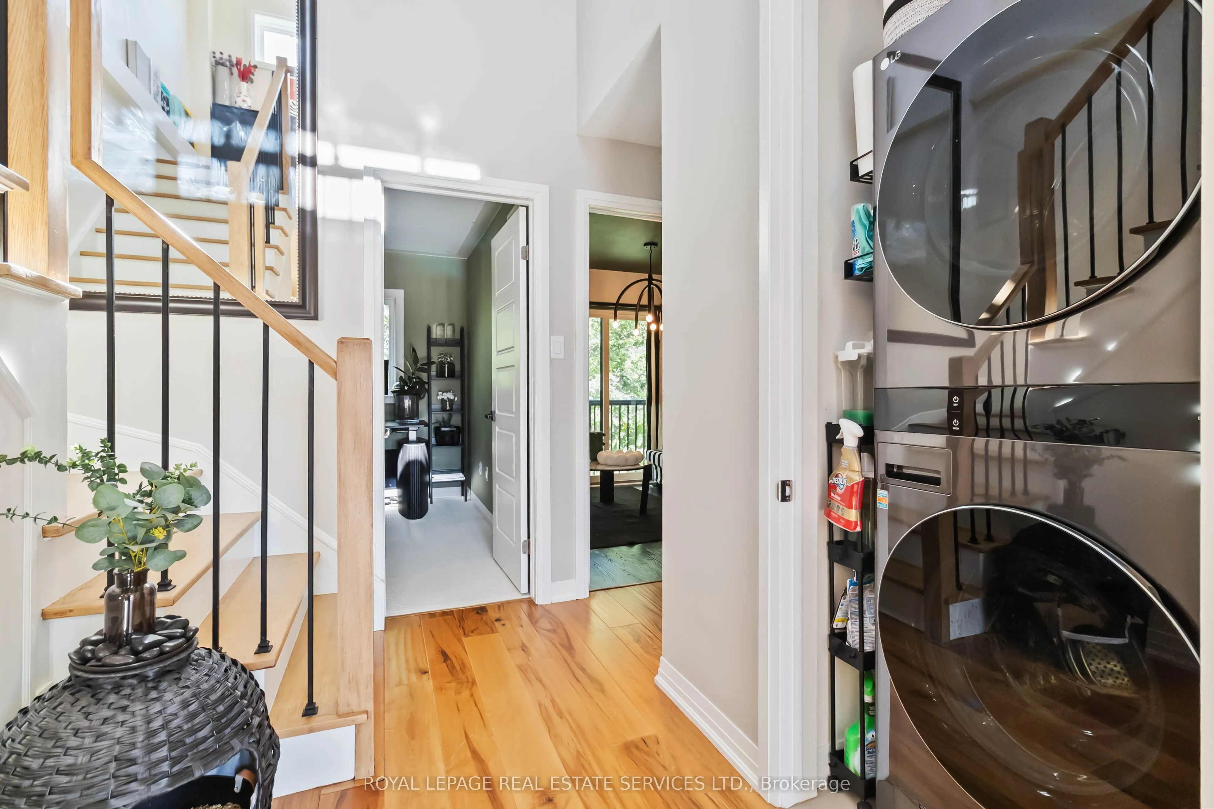 405 Plains Road E, #25