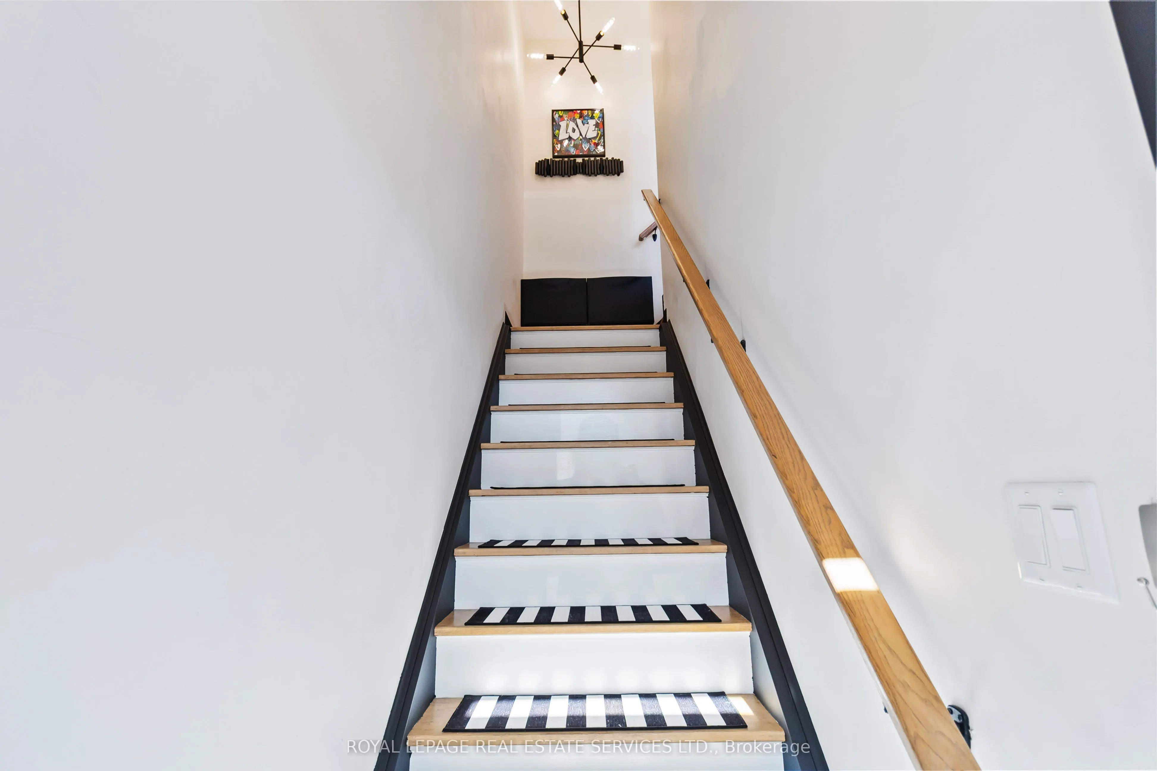 405 Plains Road E, #25