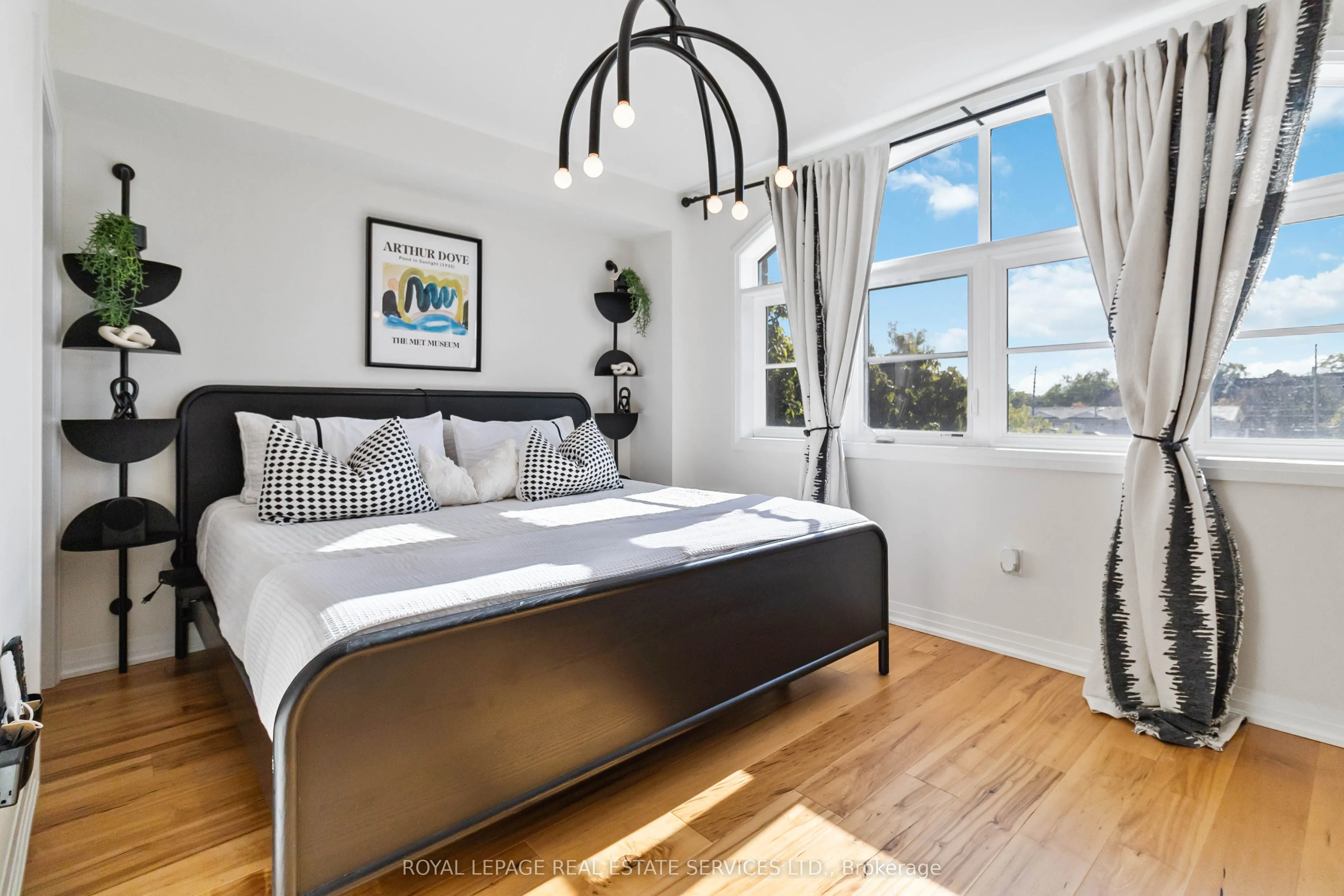 405 Plains Road E, #25