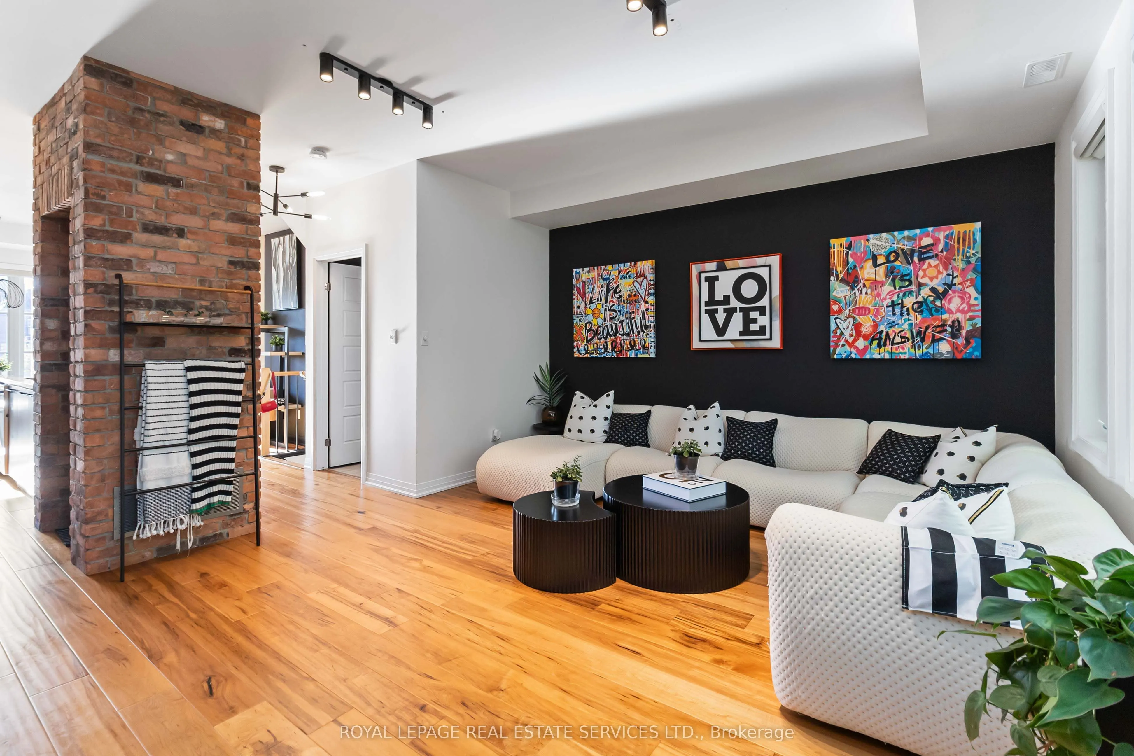 405 Plains Road E, #25