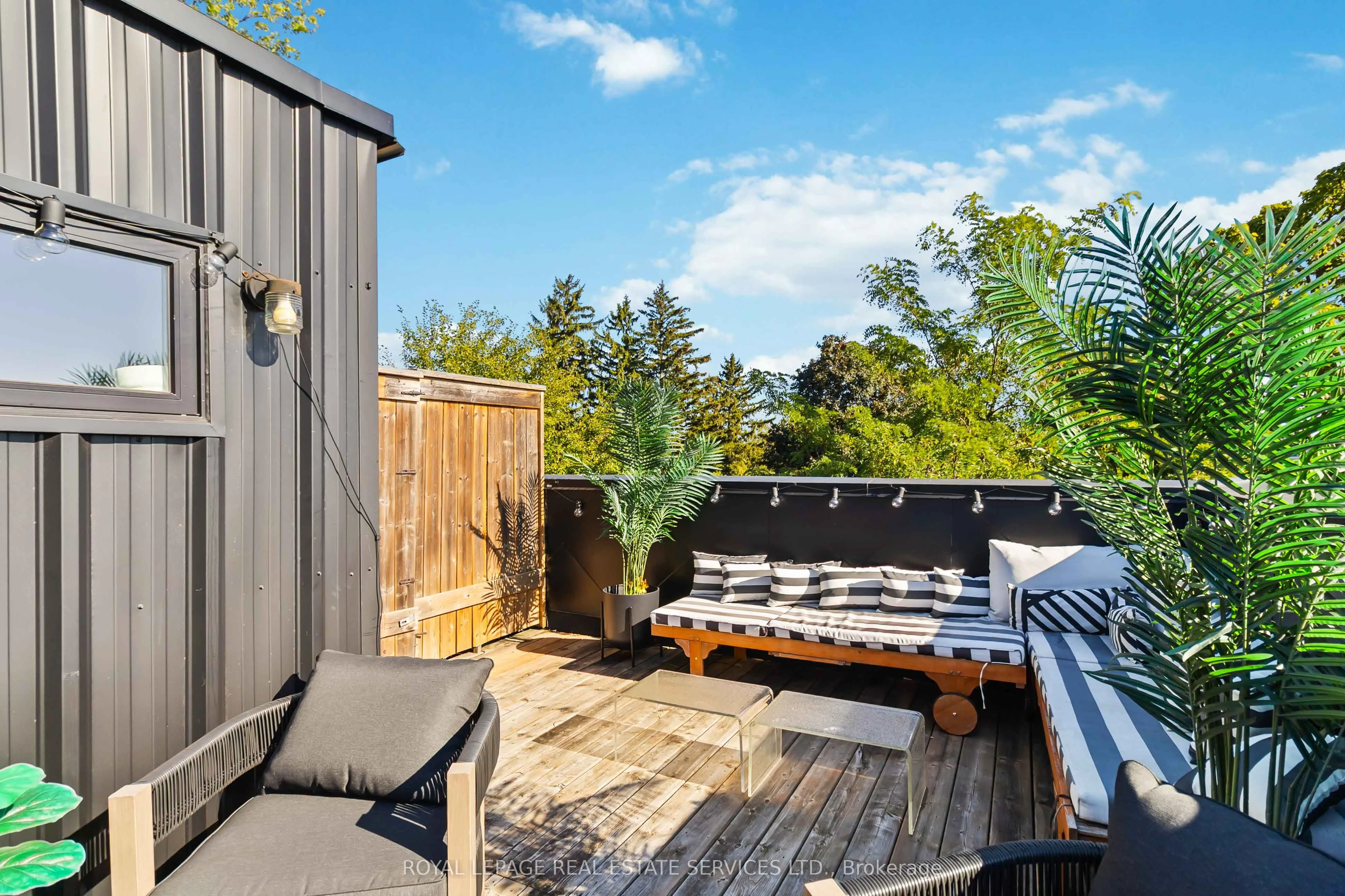 405 Plains Road E, #25