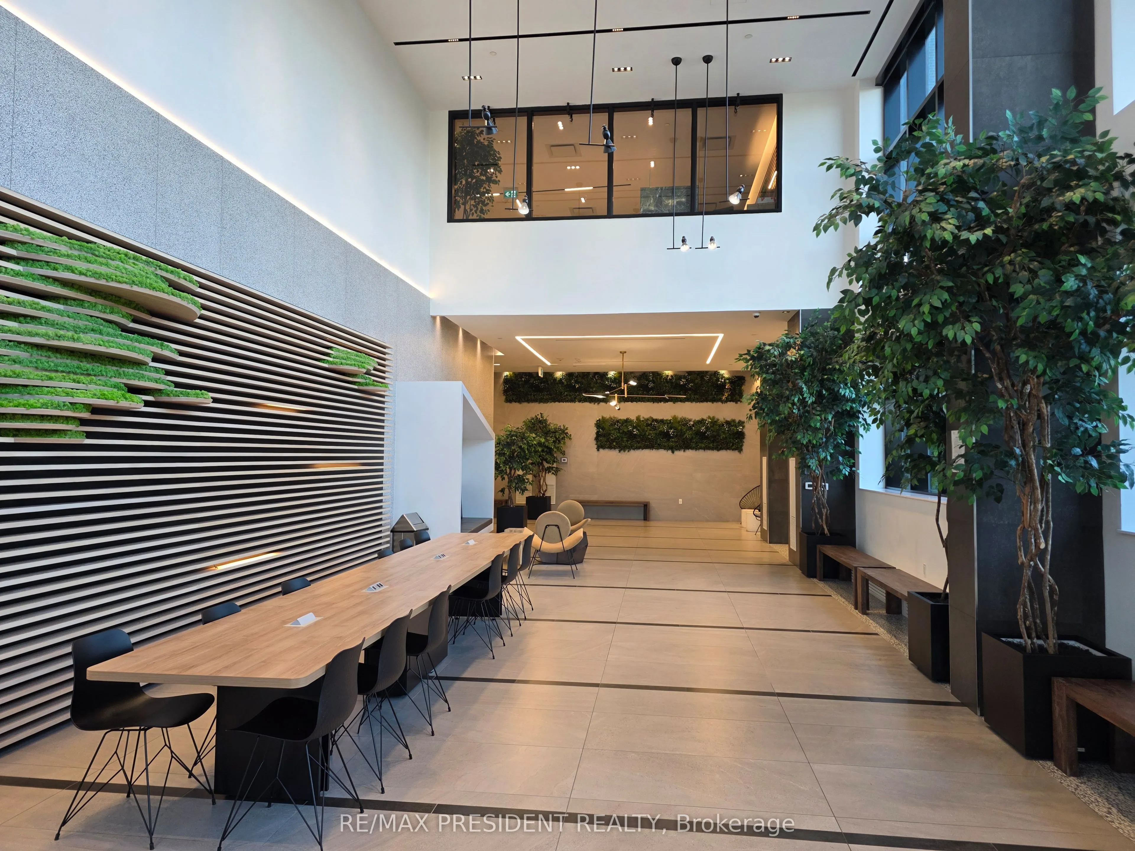 60 George Butchart Drive, #112