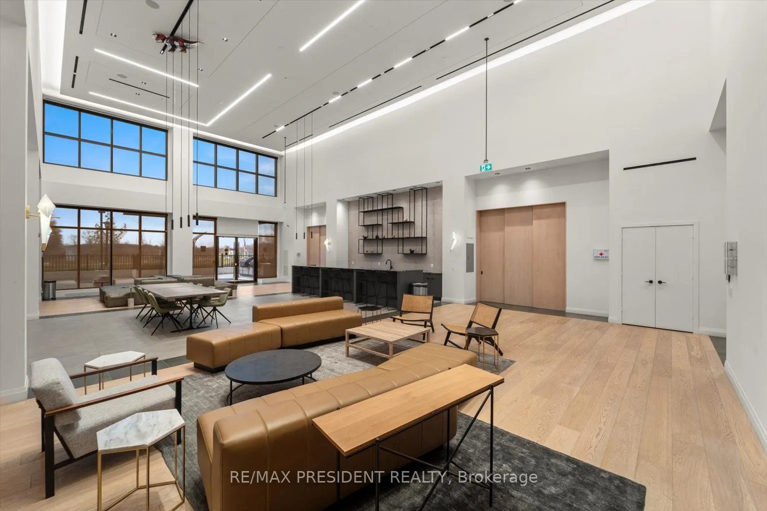 60 George Butchart Drive, #112