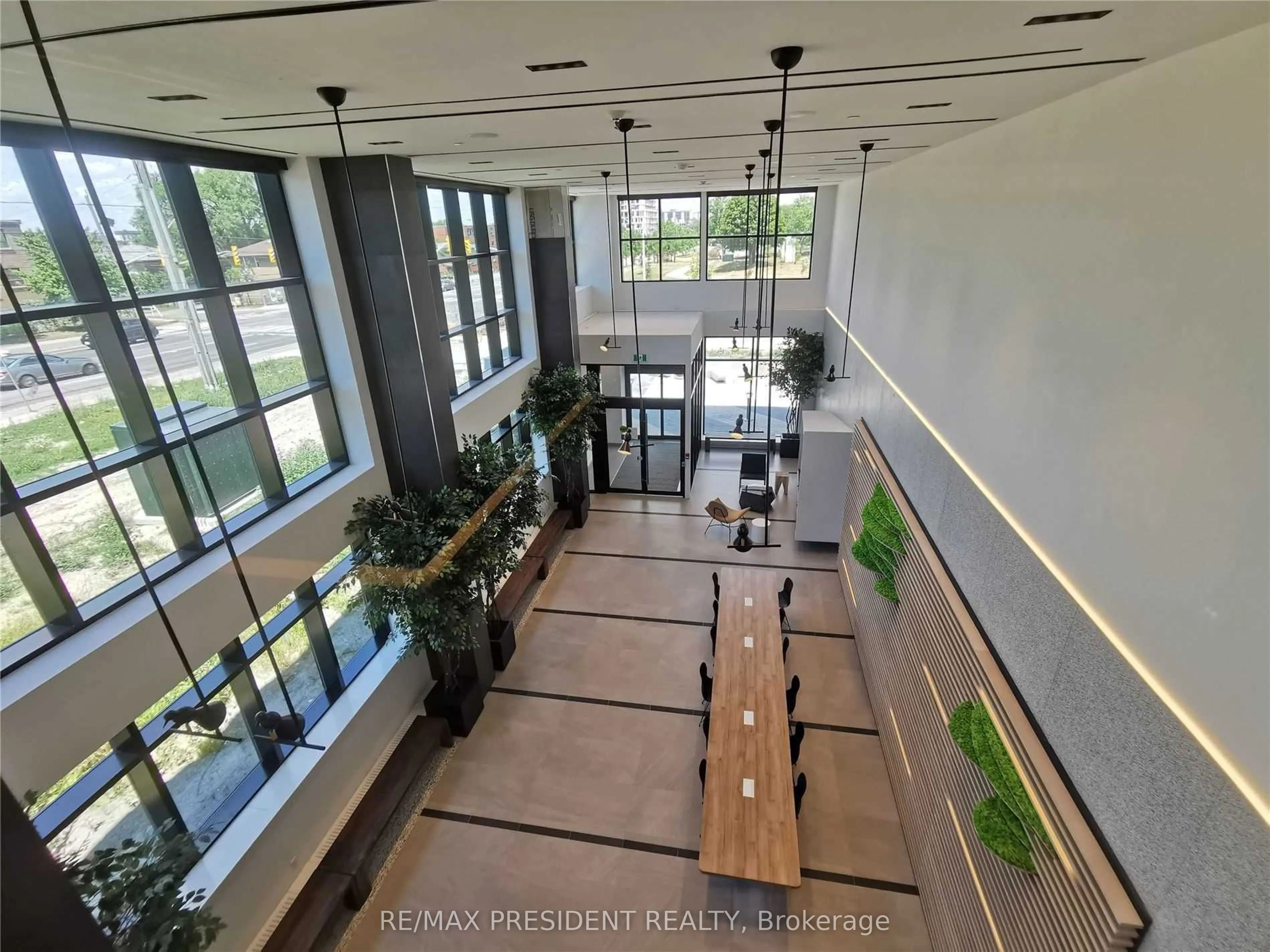 60 George Butchart Drive, #112