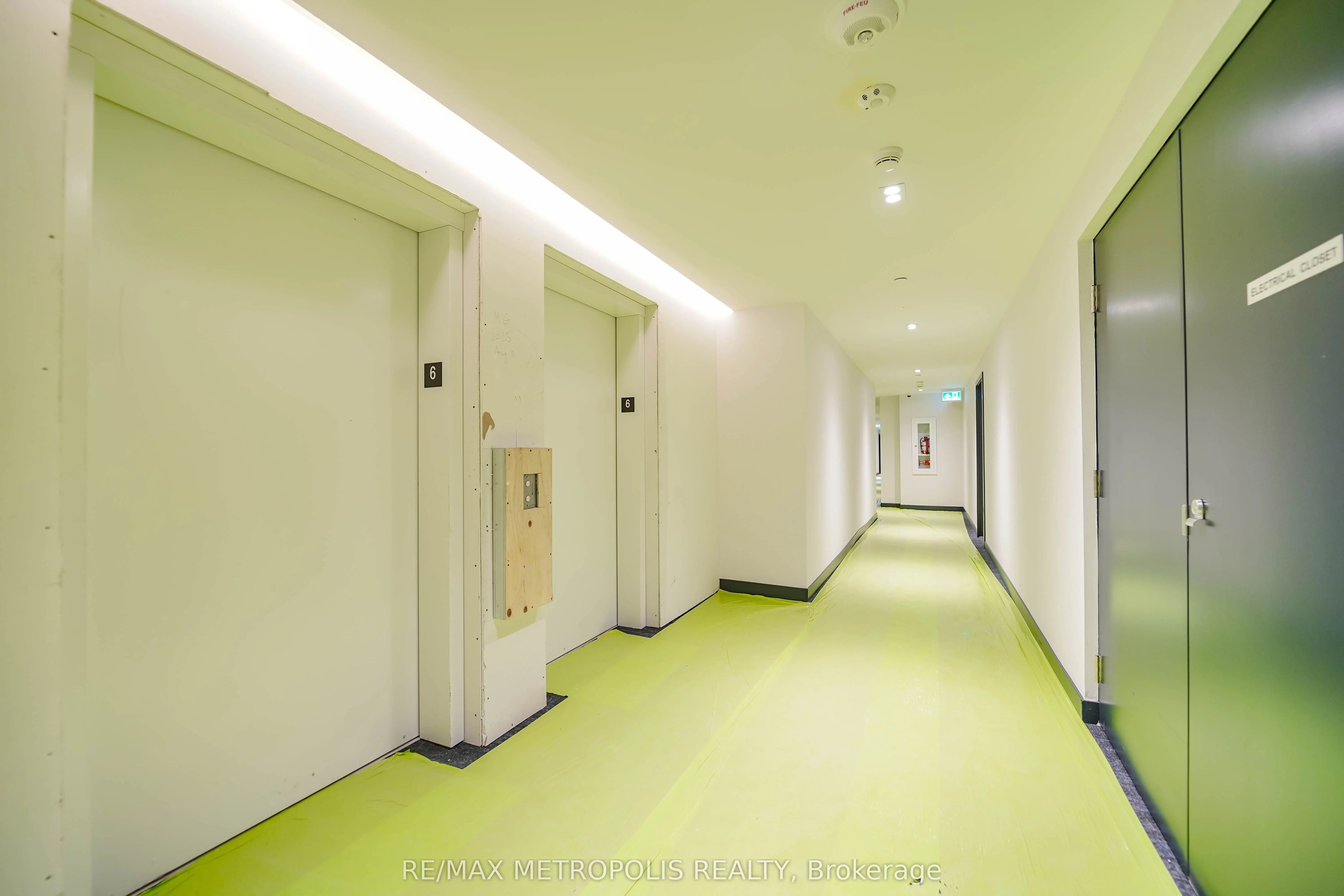 801 The Queensway, #624