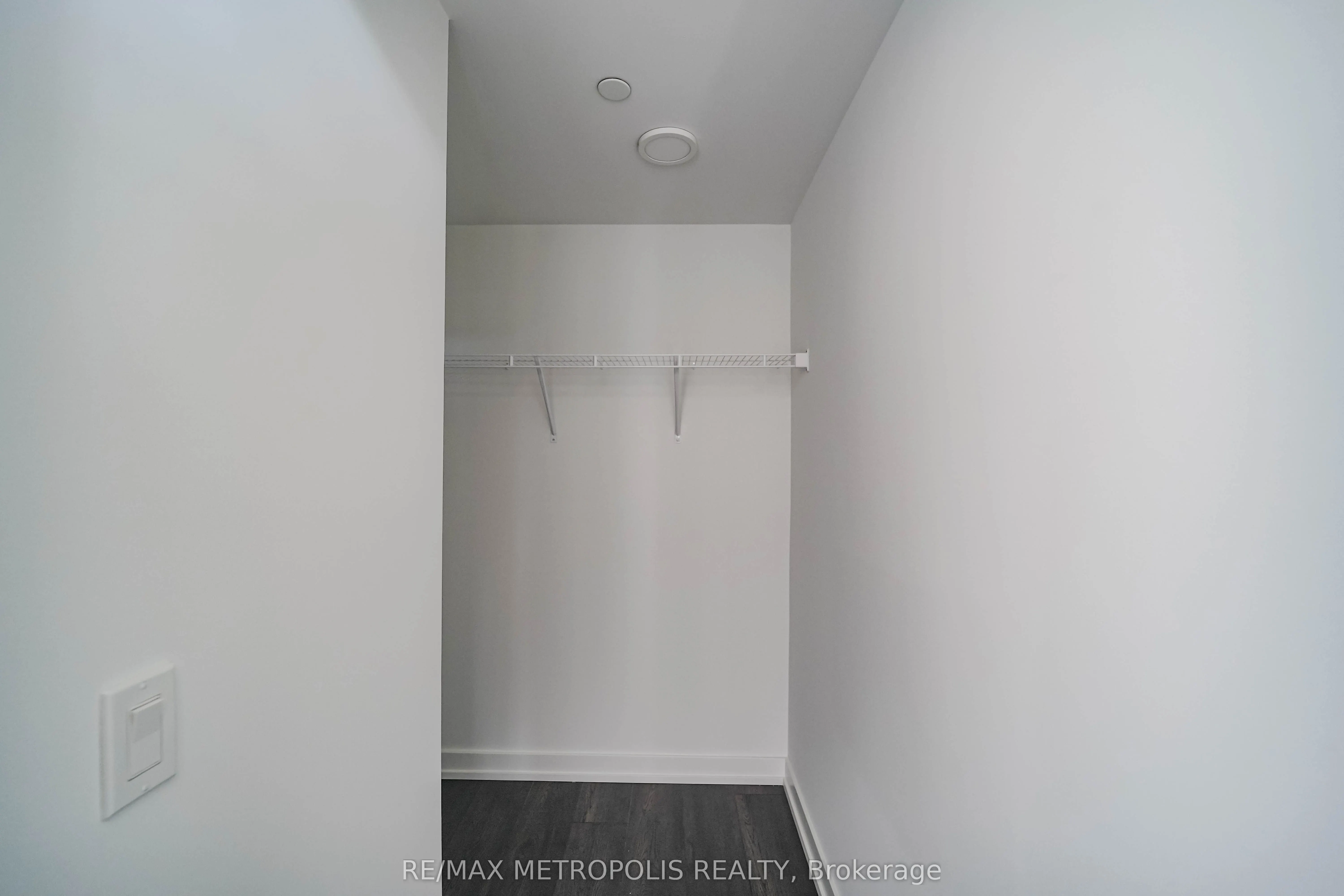 801 The Queensway, #624