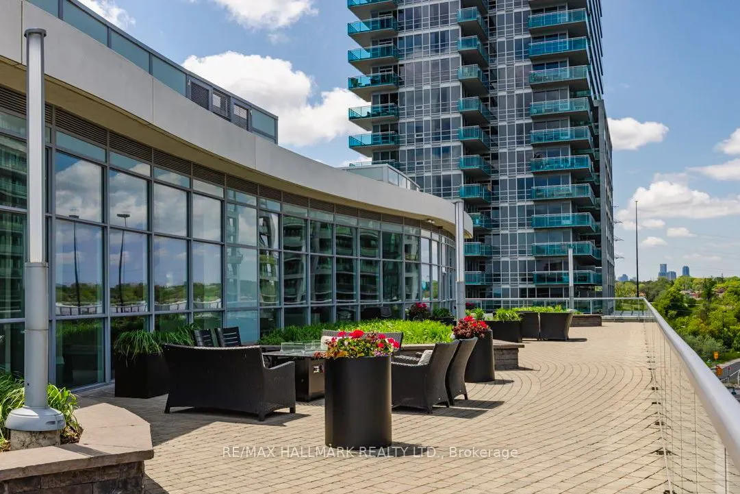 80 Marine Parade Drive, #905