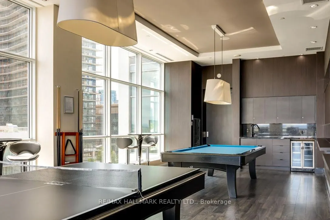 80 Marine Parade Drive, #905