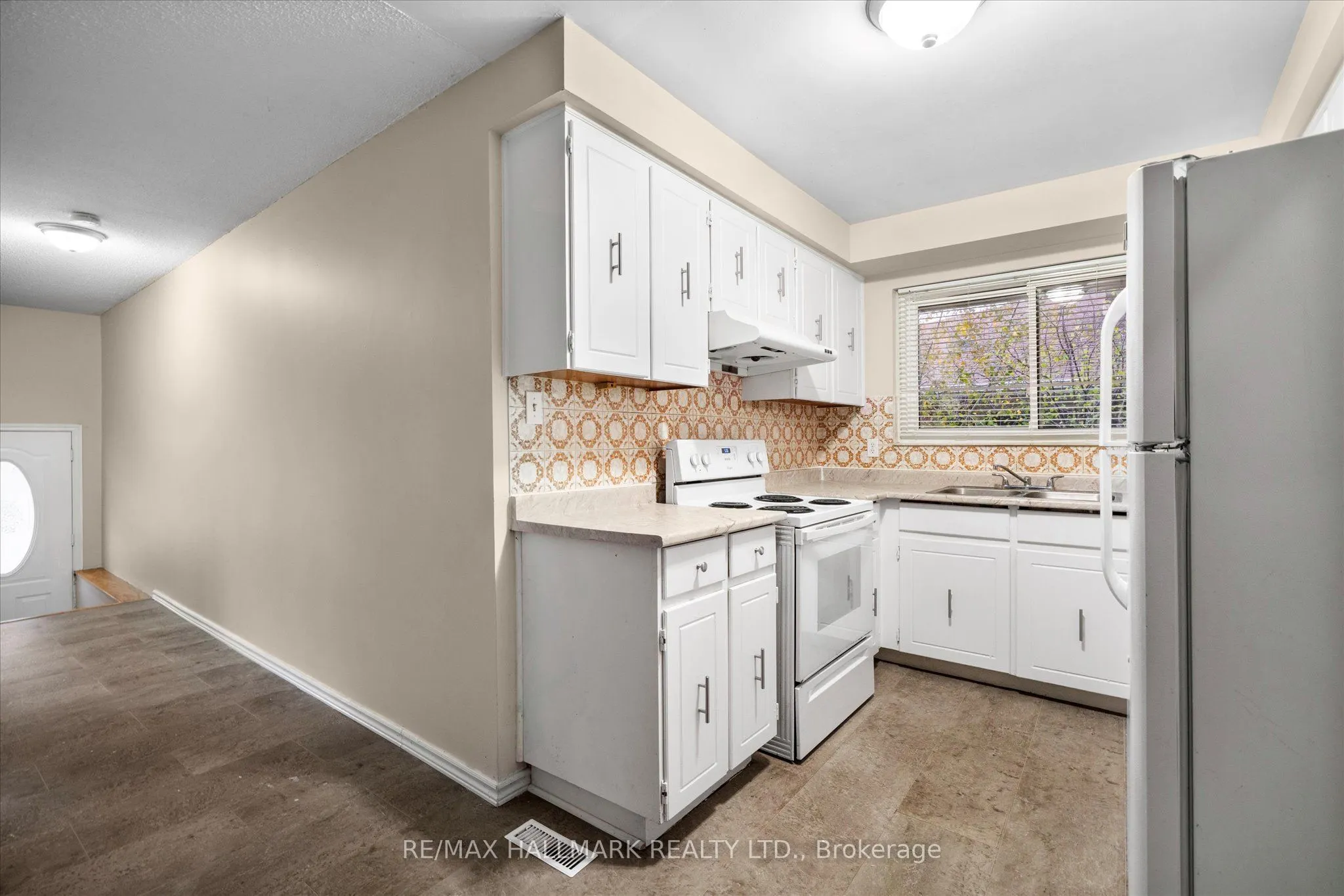 80 Madison Street, #Upper