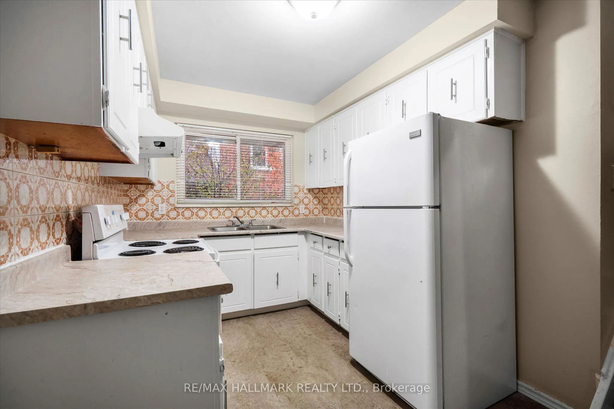 80 Madison Street, #Upper