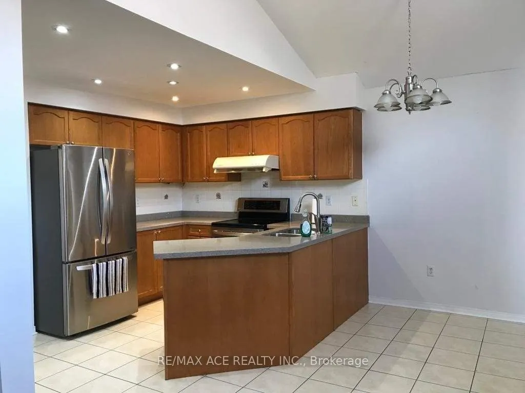 42 Feather Reed Way, #Main