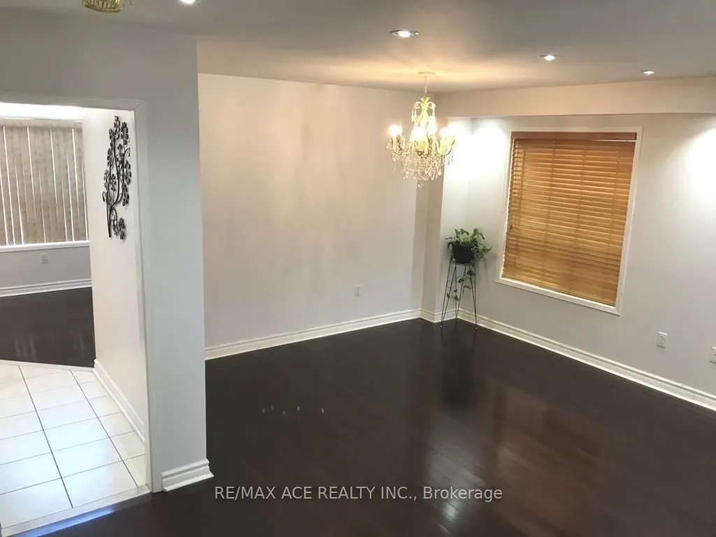 42 Feather Reed Way, #Main