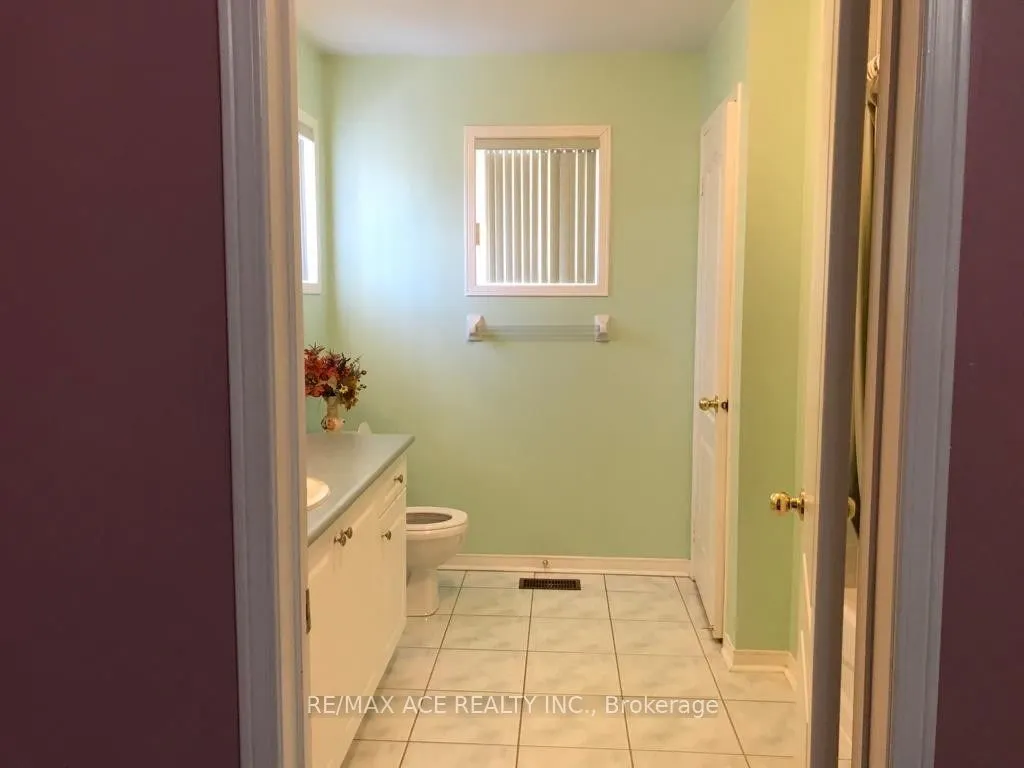 42 Feather Reed Way, #Main