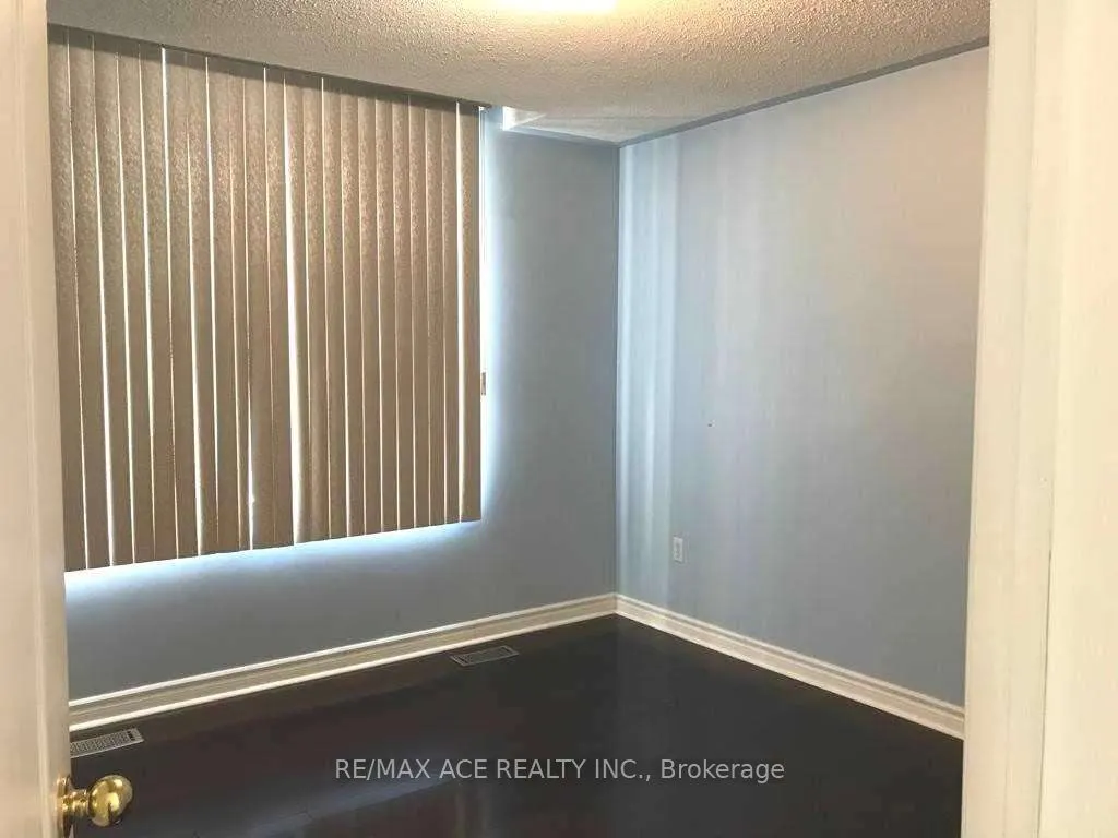 42 Feather Reed Way, #Main