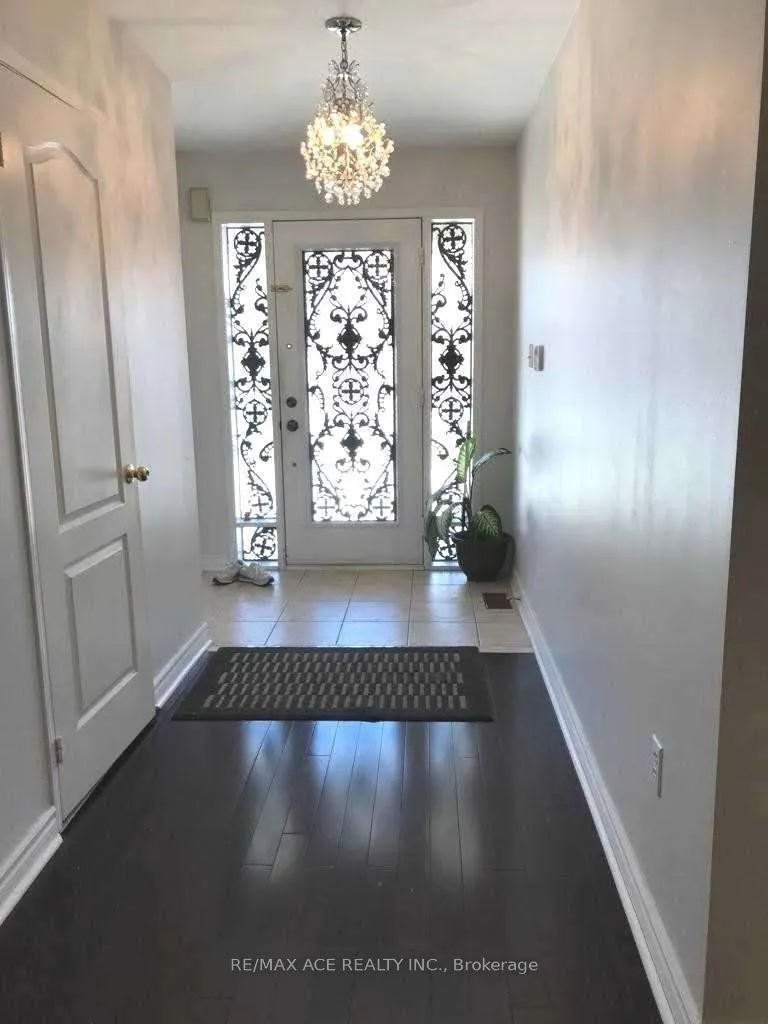 42 Feather Reed Way, #Main