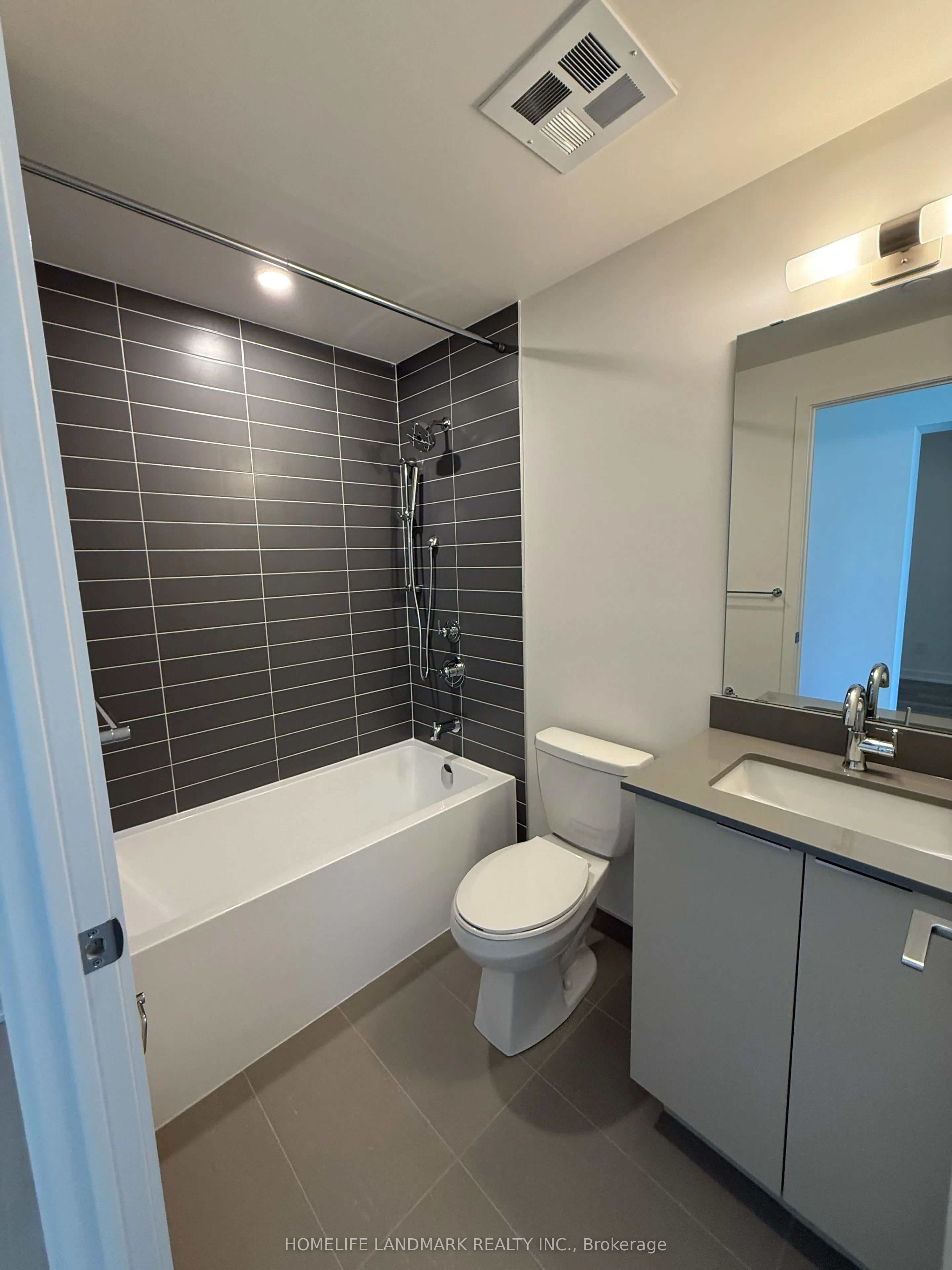 3079 Trafalgar Road, #1209