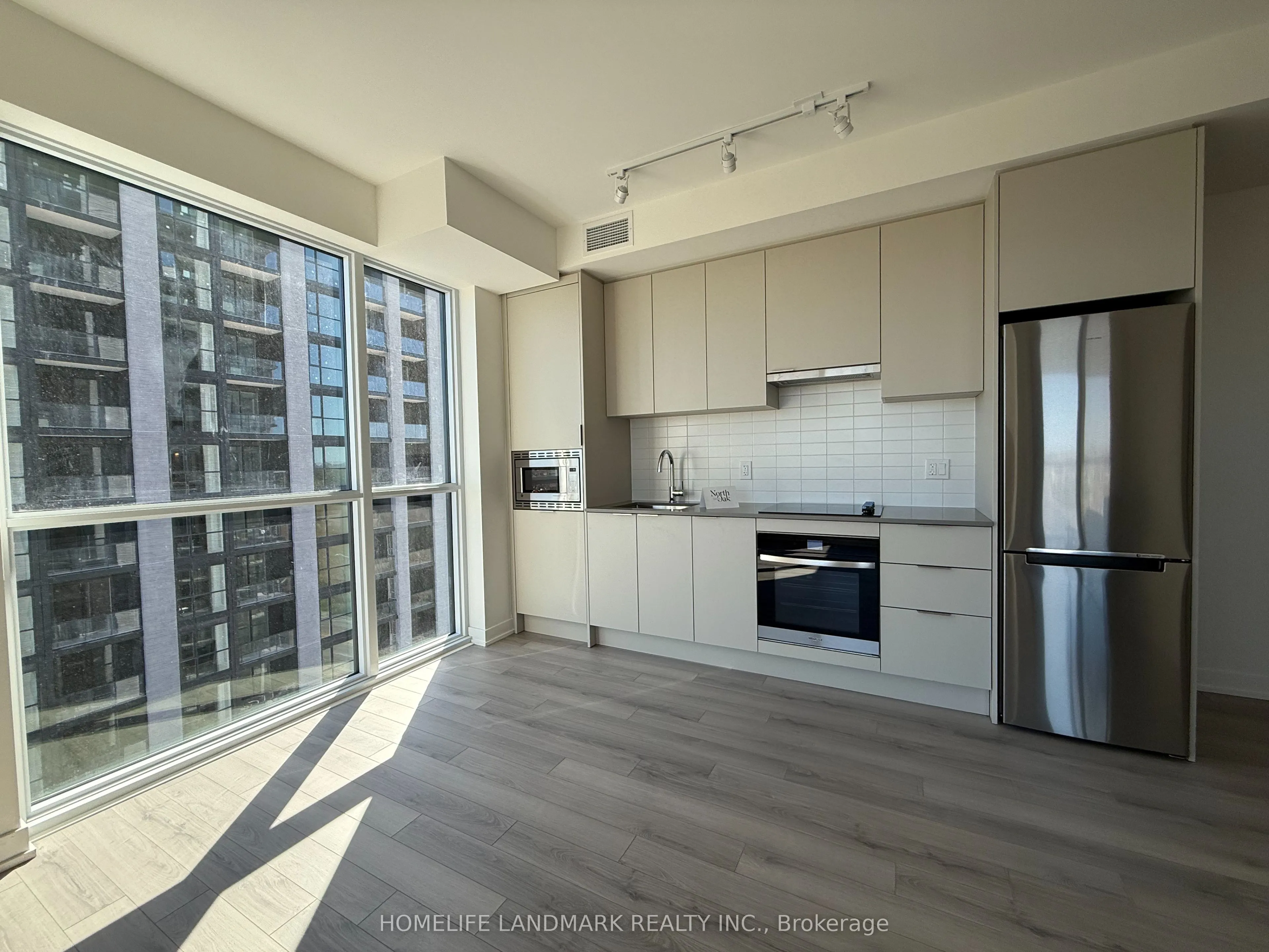 3079 Trafalgar Road, #1209