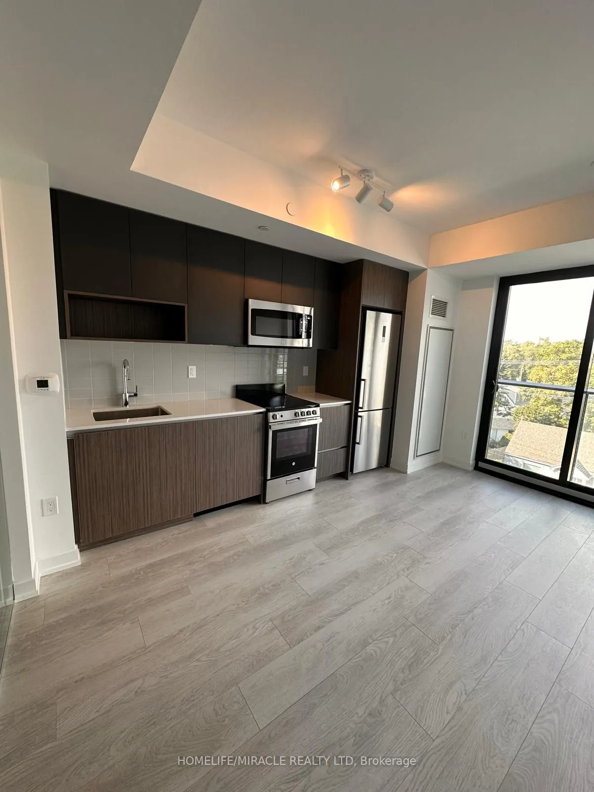 801 The Queensway, #507