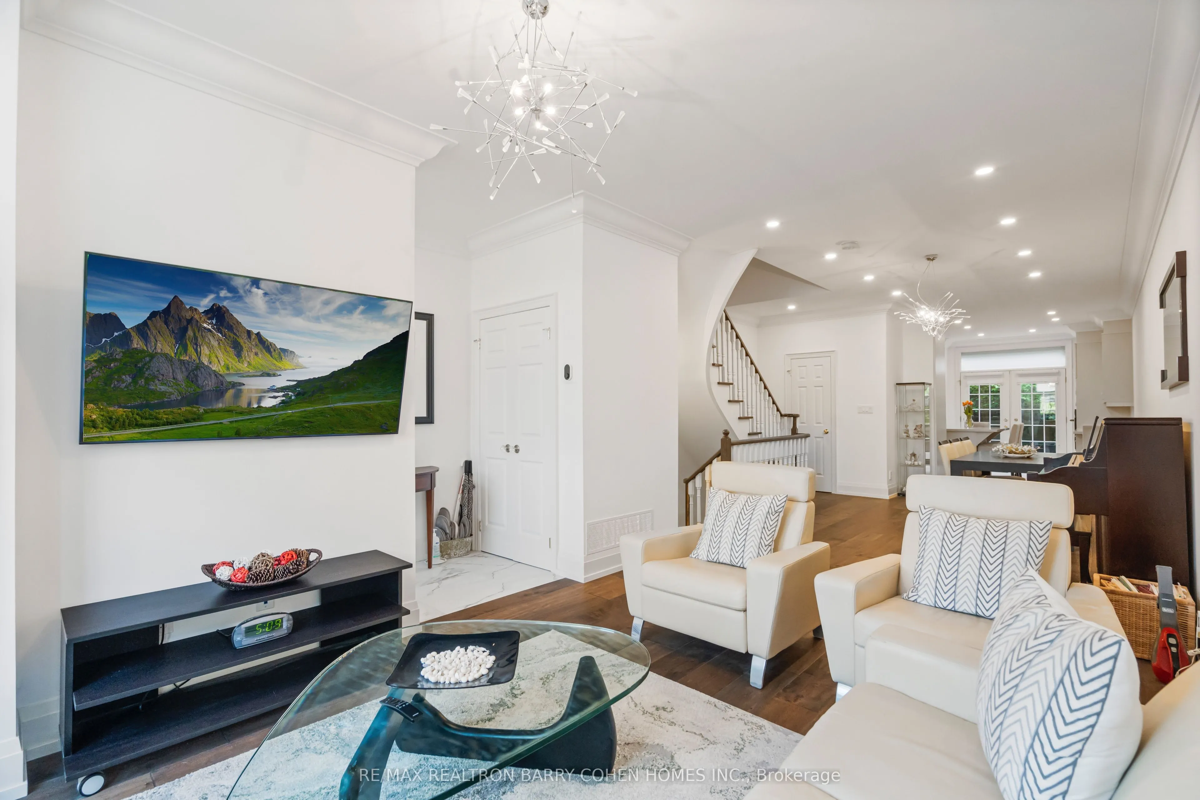 544C Scarlett Road, #11