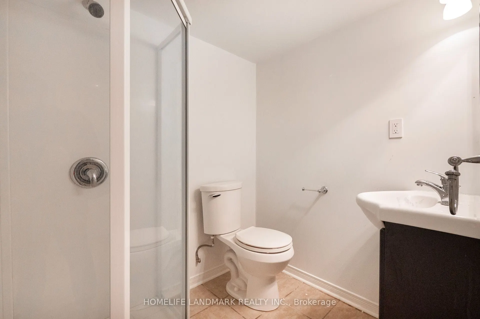 1544 Kirkrow Crescent