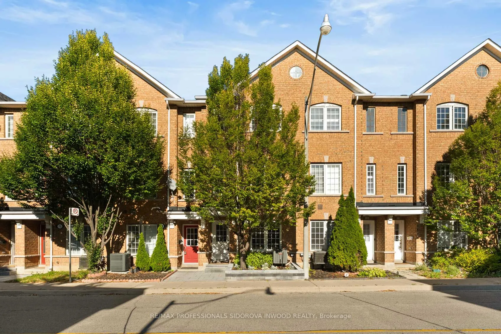 71 Birdstone Crescent, #52