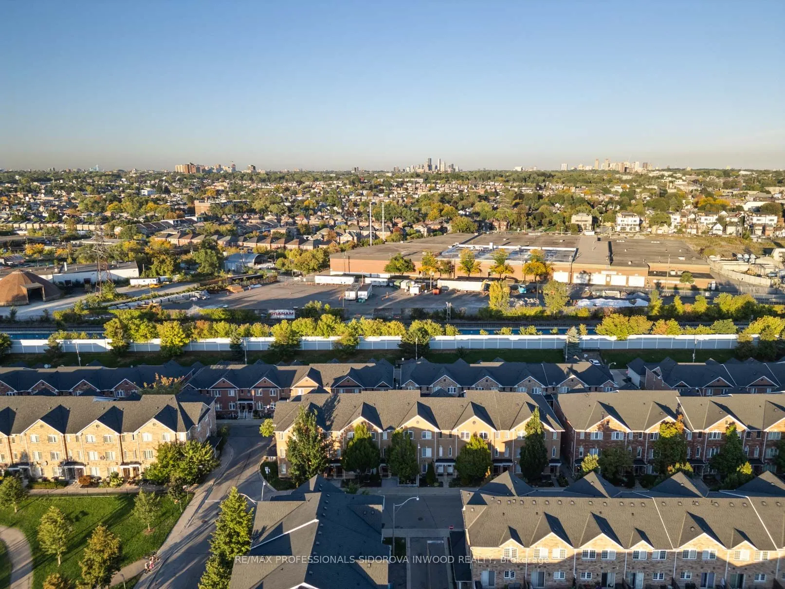 71 Birdstone Crescent, #52