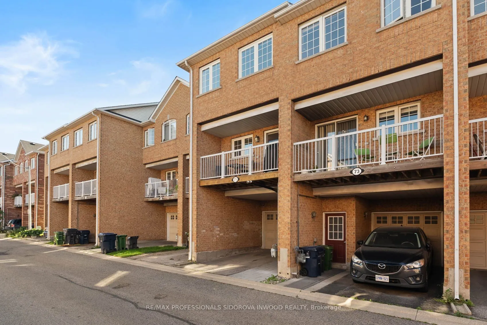 71 Birdstone Crescent, #52