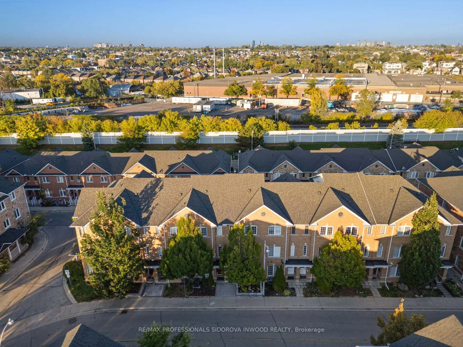 71 Birdstone Crescent, #52