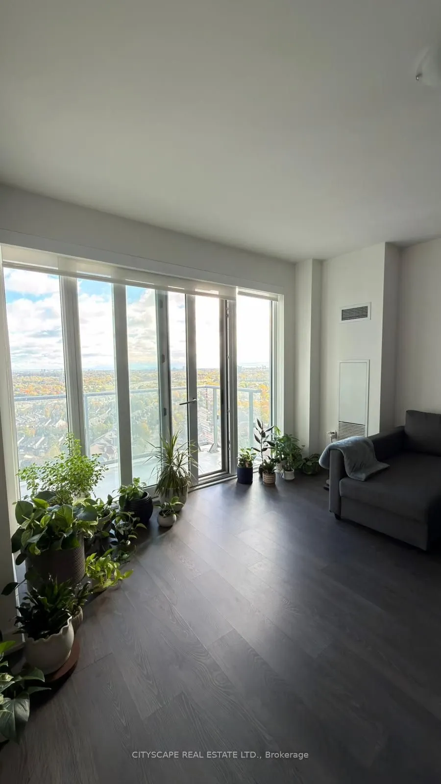 4655 Metcalfe Avenue, #1704