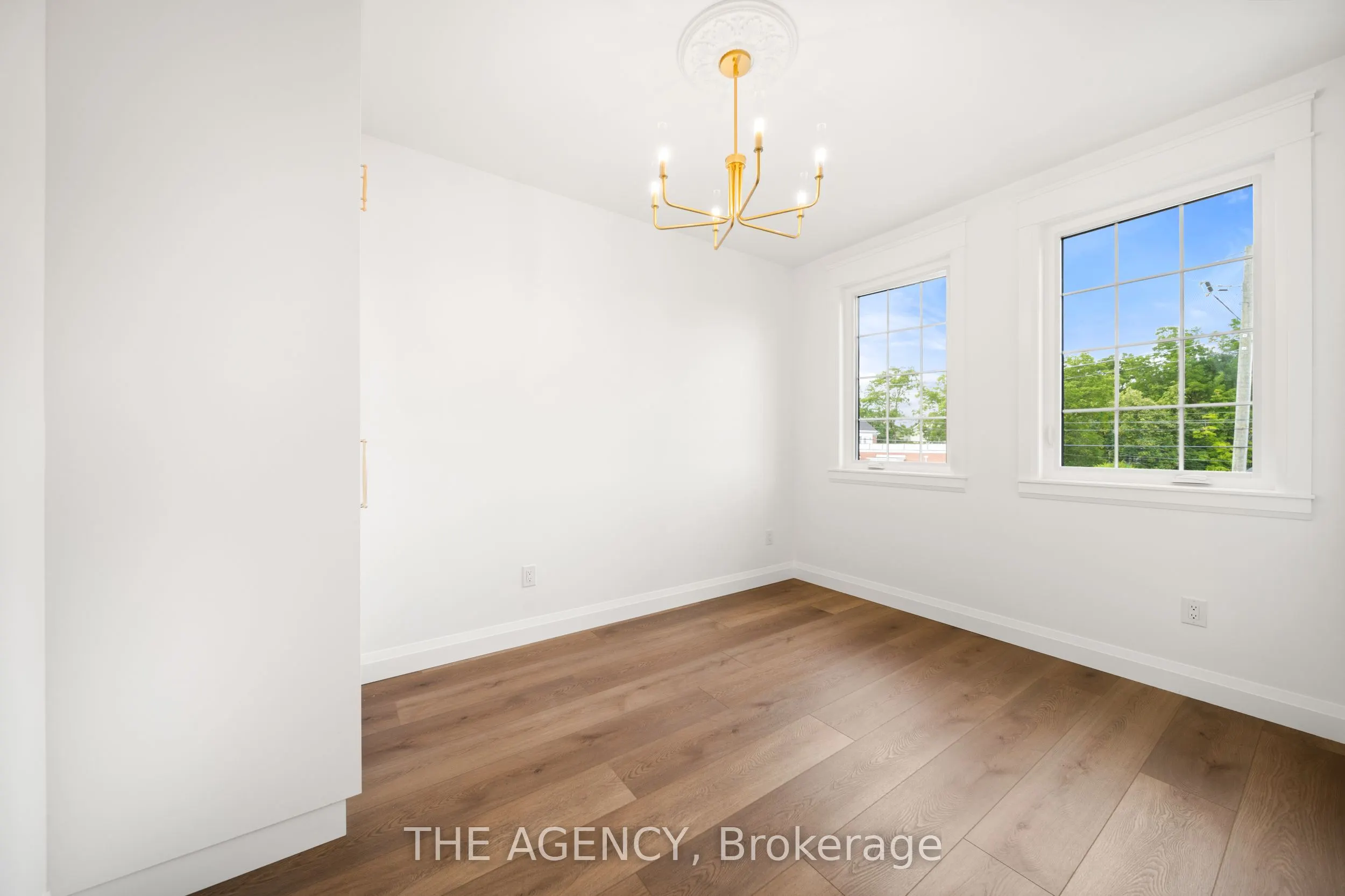 153 Main Street E, #1