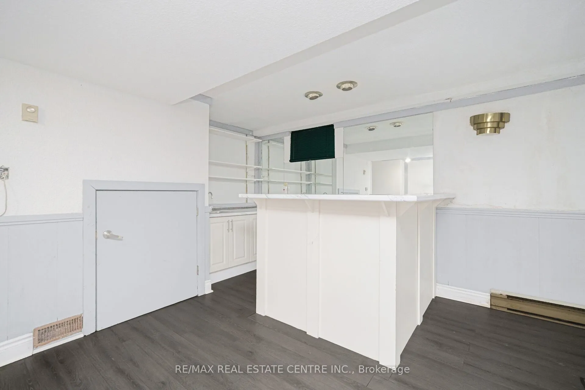 15095 Dixie Road